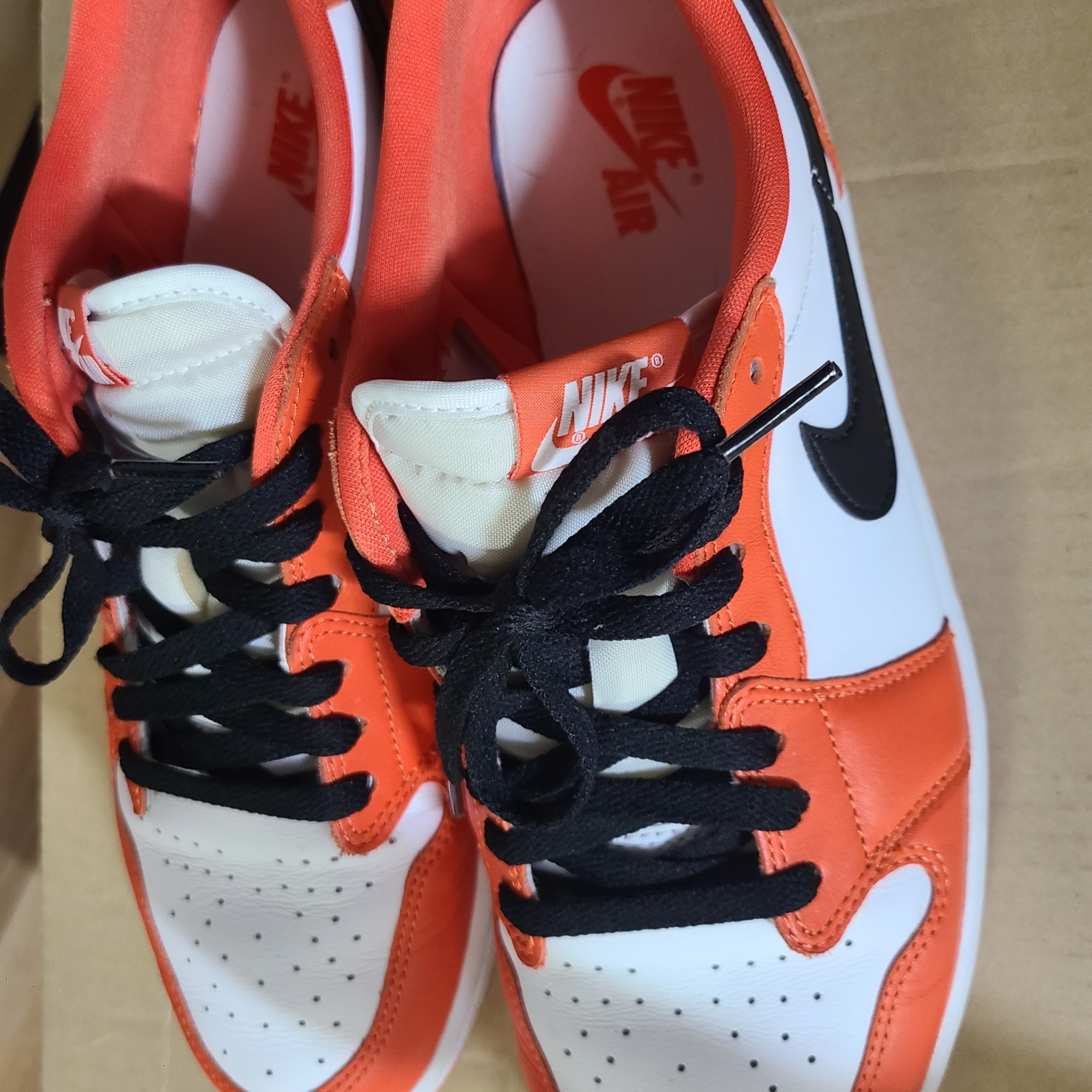 Jordan 1 Low OG Starfish 착용 스타일