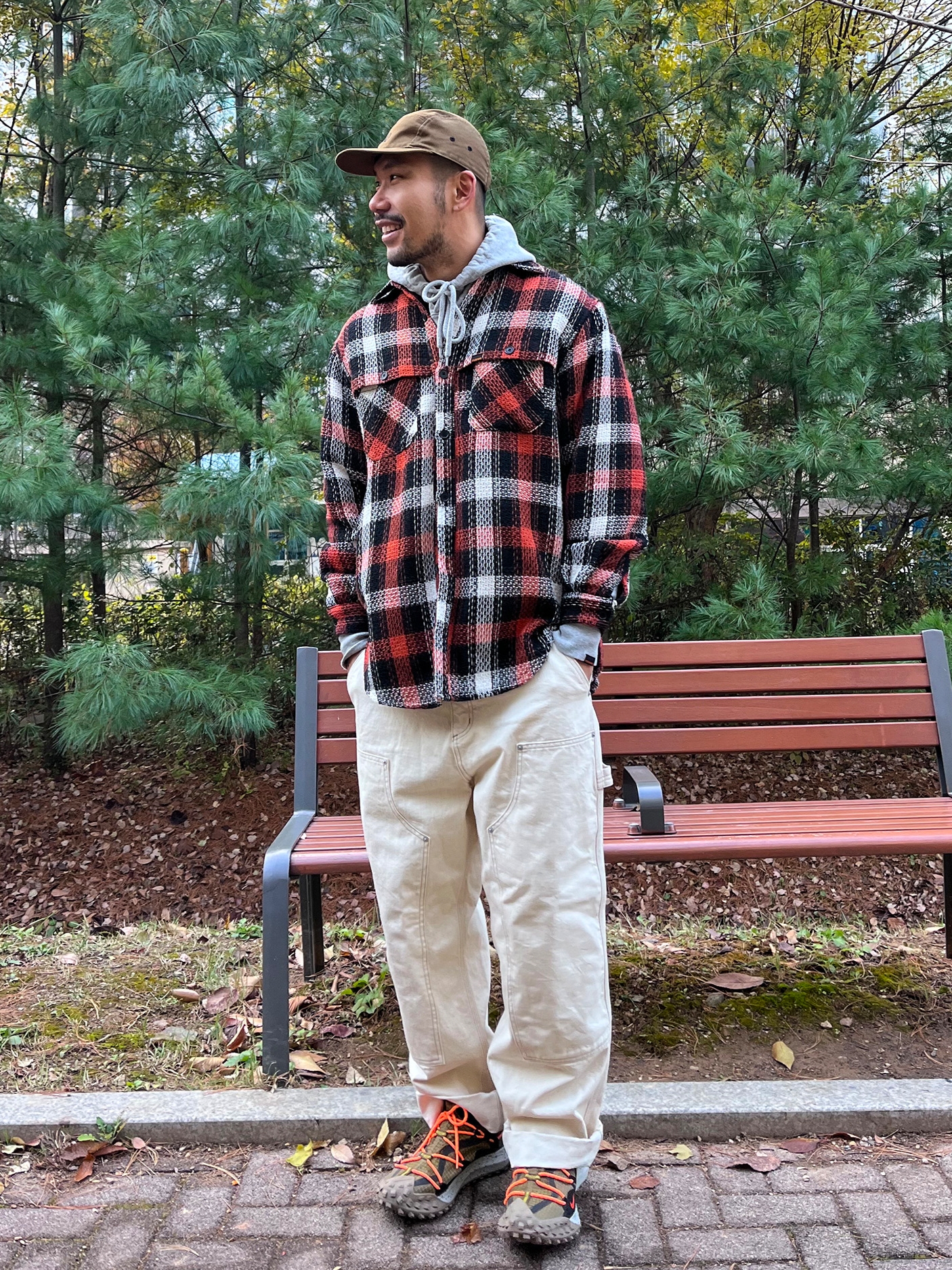 Nike ACG Mountain Fly Low Gore-Tex SE Hazel Rush 착용 스타일 - 1