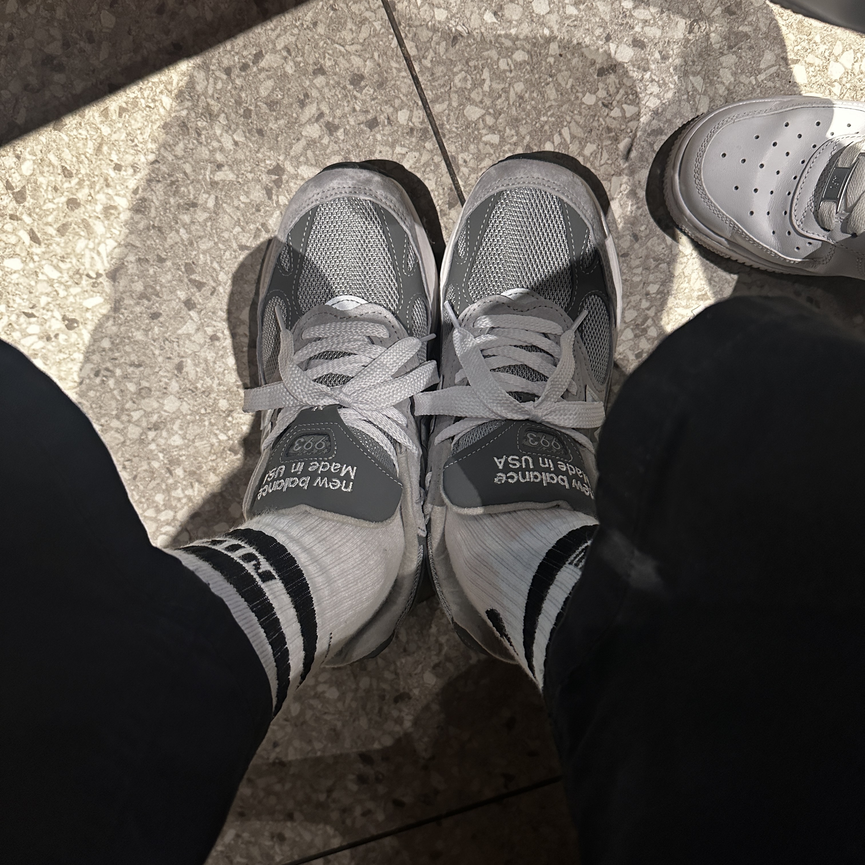 New Balance 993 Made in USA Grey - D Standard 착용 스타일 - 3