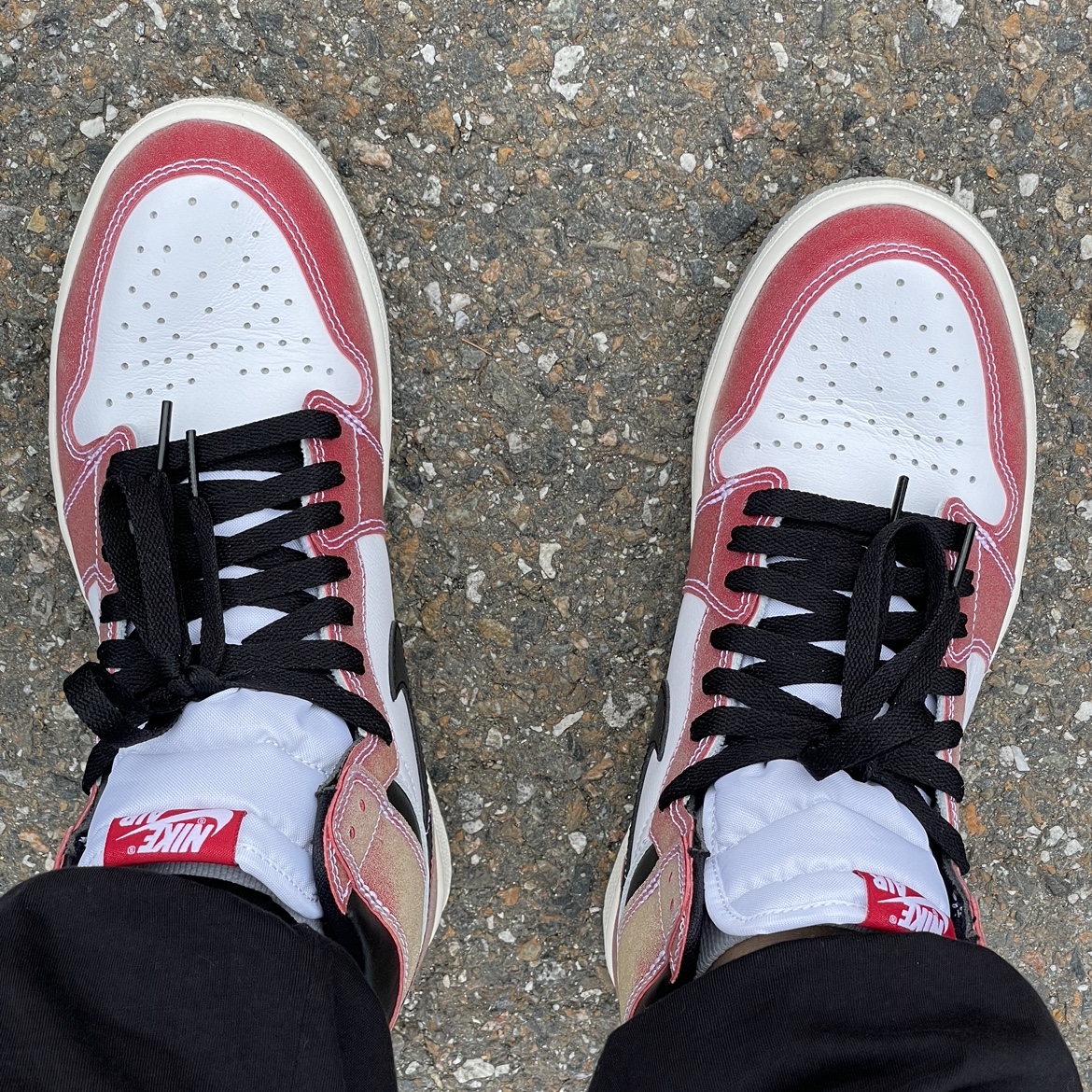 Jordan 1 x Trophy Room Retro High OG SP Chicago 착용 스타일 - 1