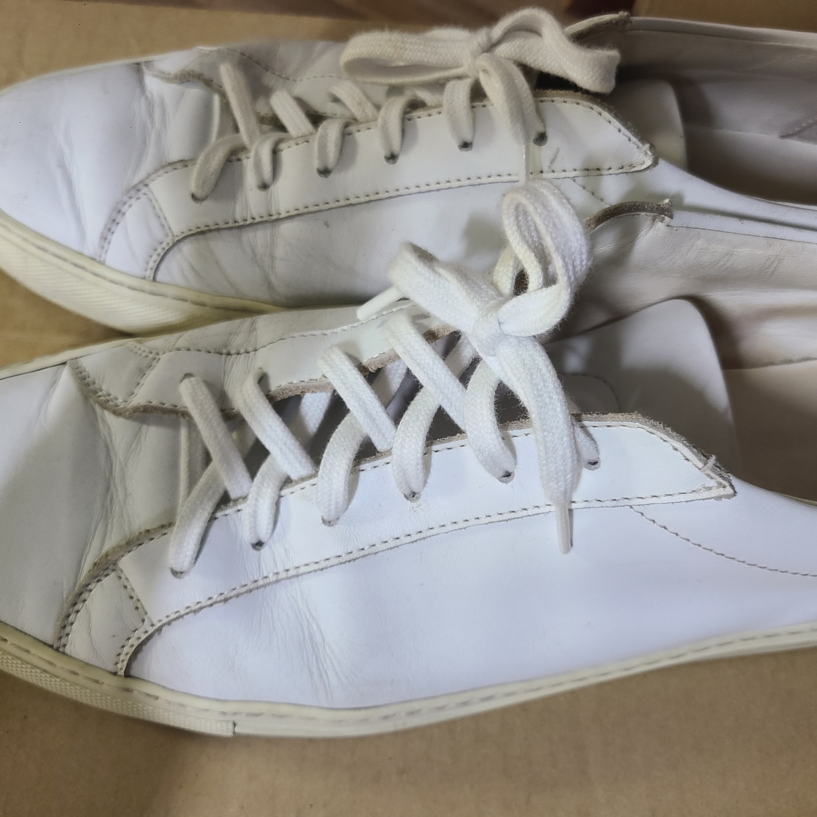 Common Projects Original Achilles Low White 착용 스타일