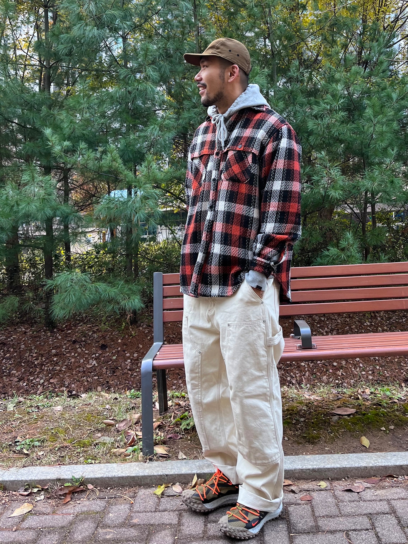 Nike ACG Mountain Fly Low Gore-Tex SE Hazel Rush 착용 스타일 - 2
