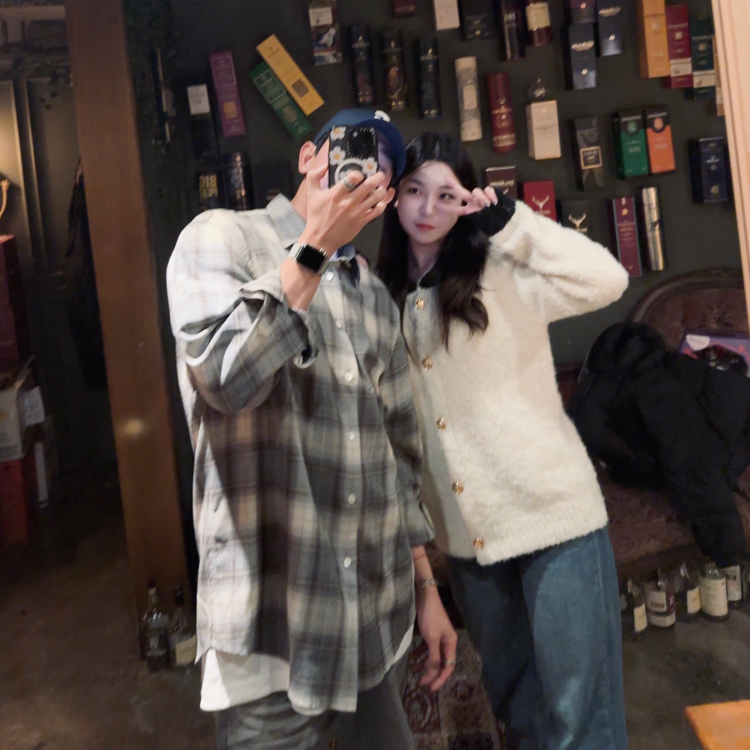 Auralee Super Light Wool Check Shirt Grey Check - 23AW, (W) Celine Initial Baseball Cap in Cotton Marine 착용 스타일