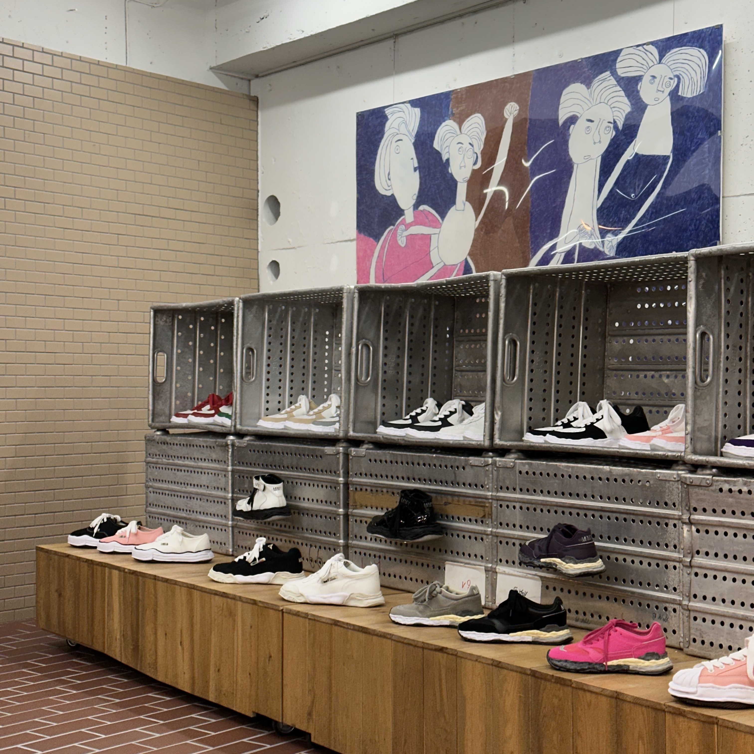 Maison Mihara Yasuhiro Blakey OG Sole Canvas Over Dyed Low-top Sneakers White, Maison Mihara Yasuhiro Blakey OG Sole Canvas Over Dyed Low-top Sneakers Black 착용 스타일 - 3