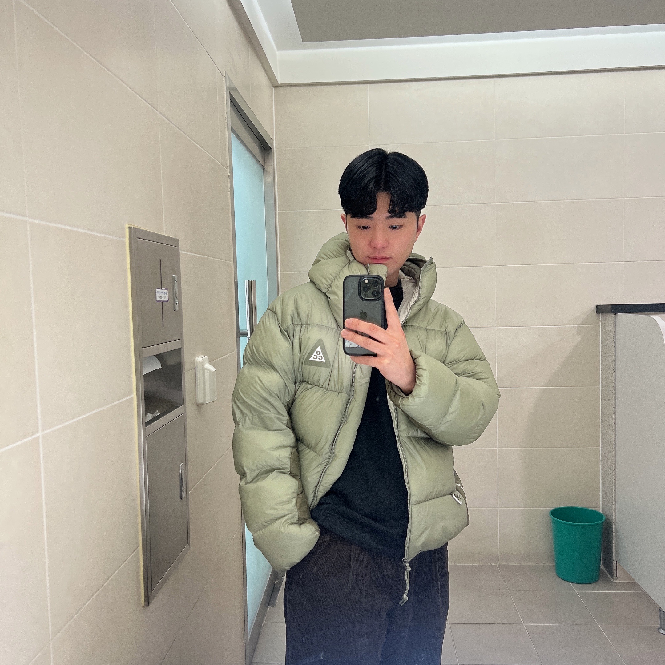 Nike ACG Therma-Fit ADV Lunar Lake Puffer Jacket Light Army - Asia 착용 스타일