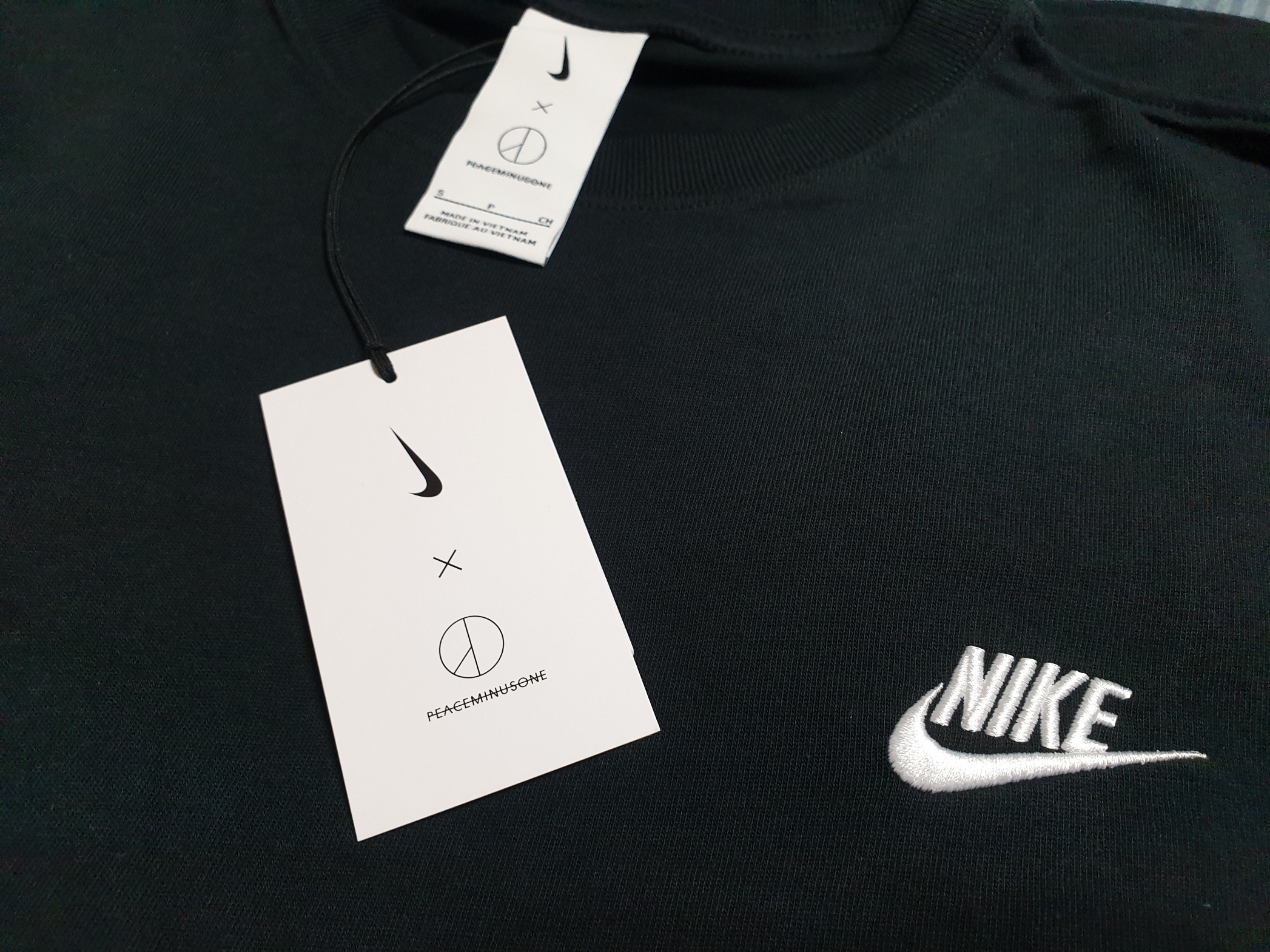 Nike x Peaceminusone LS T-Shirt Black (DR0098-010) 착용 스타일 - 1
