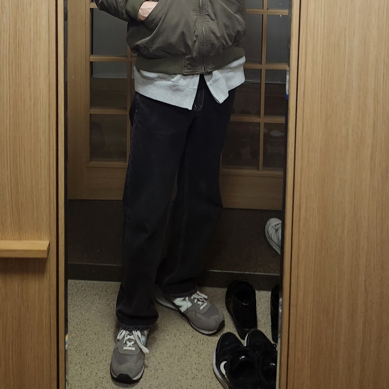 New Balance 574 Grey - D Standard 착용 스타일