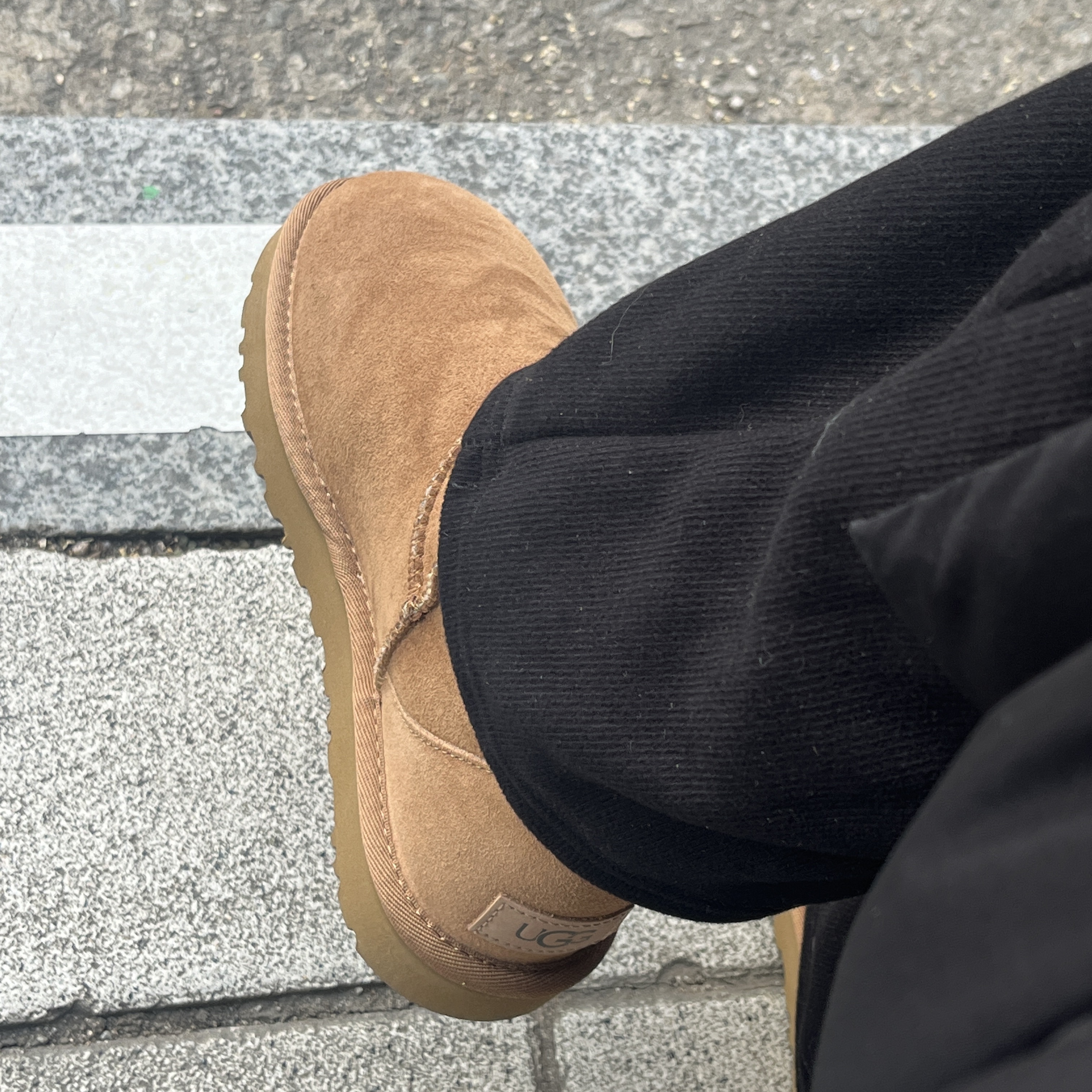(W) UGG Classic Mini II Boots Chestnut 착용 스타일