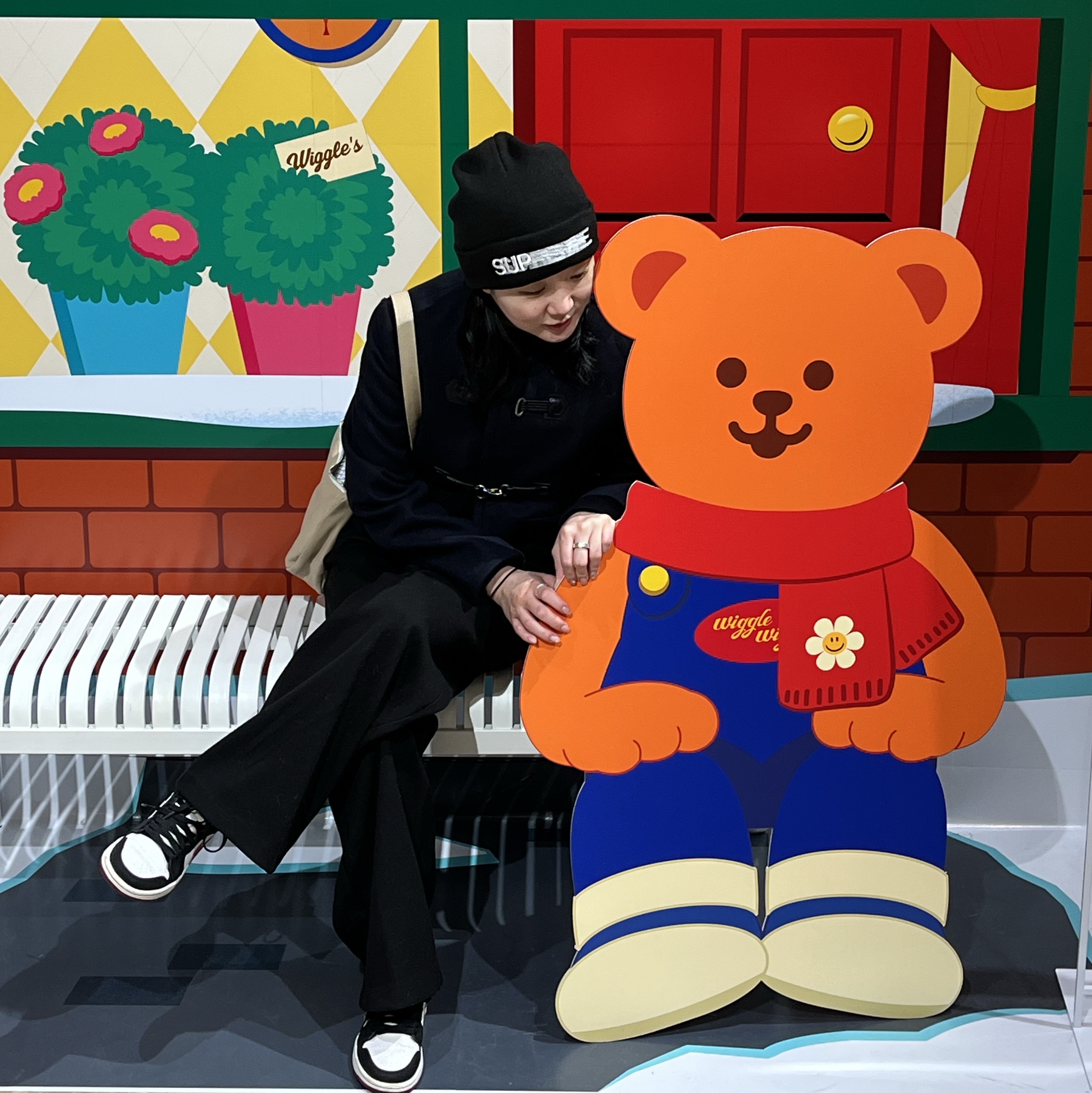 Supreme Motion Logo Beanie Black - 23SS 착용 스타일 - 1