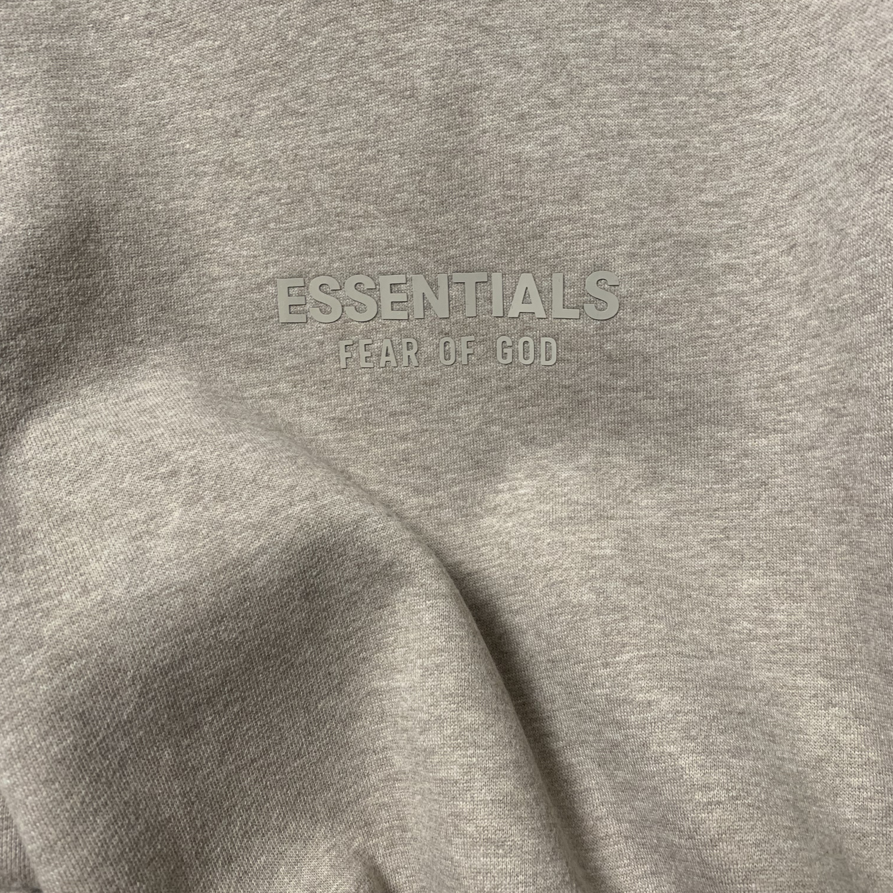 Essentials Hoodie Core Heather - 23FW 착용 스타일