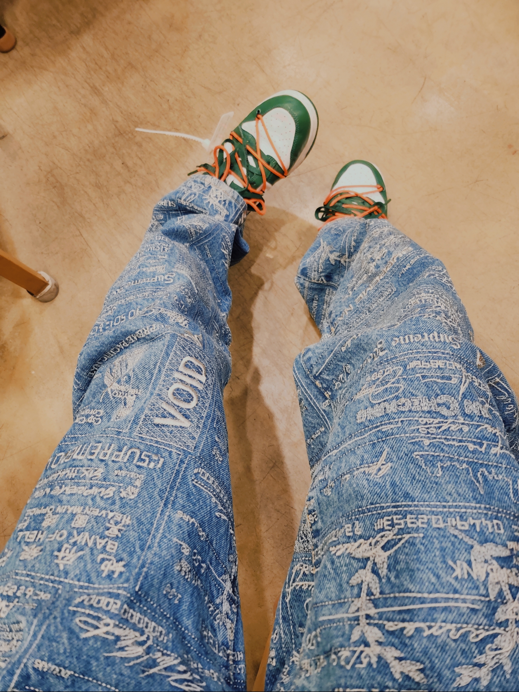 Stussy Bent Crown Sweater Lime, Supreme Checks Embroidered Jean Blue - 20SS 착용 스타일 - 5
