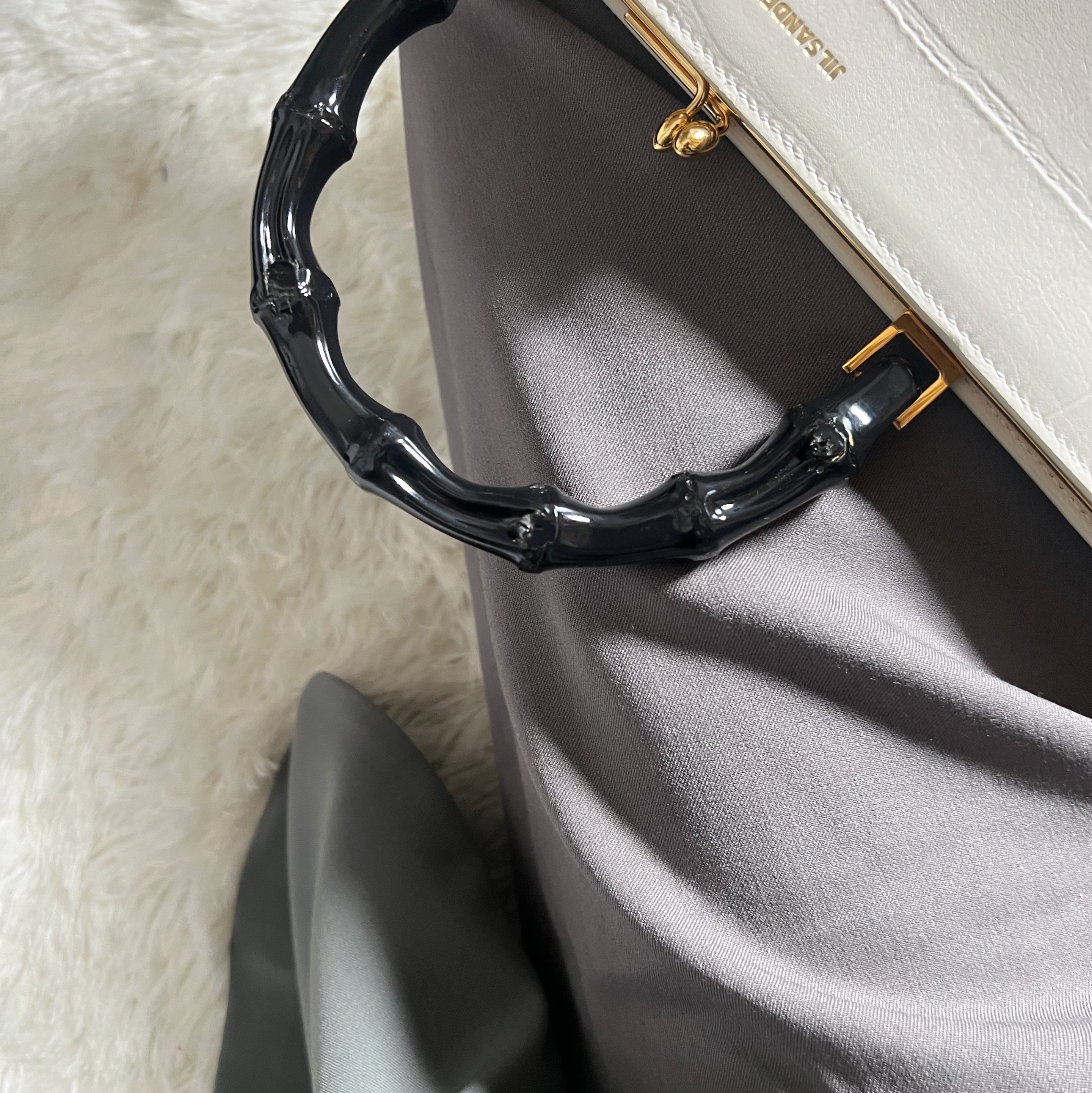 Jil Sander Goji Bamboo Small Coconut 착용 스타일
