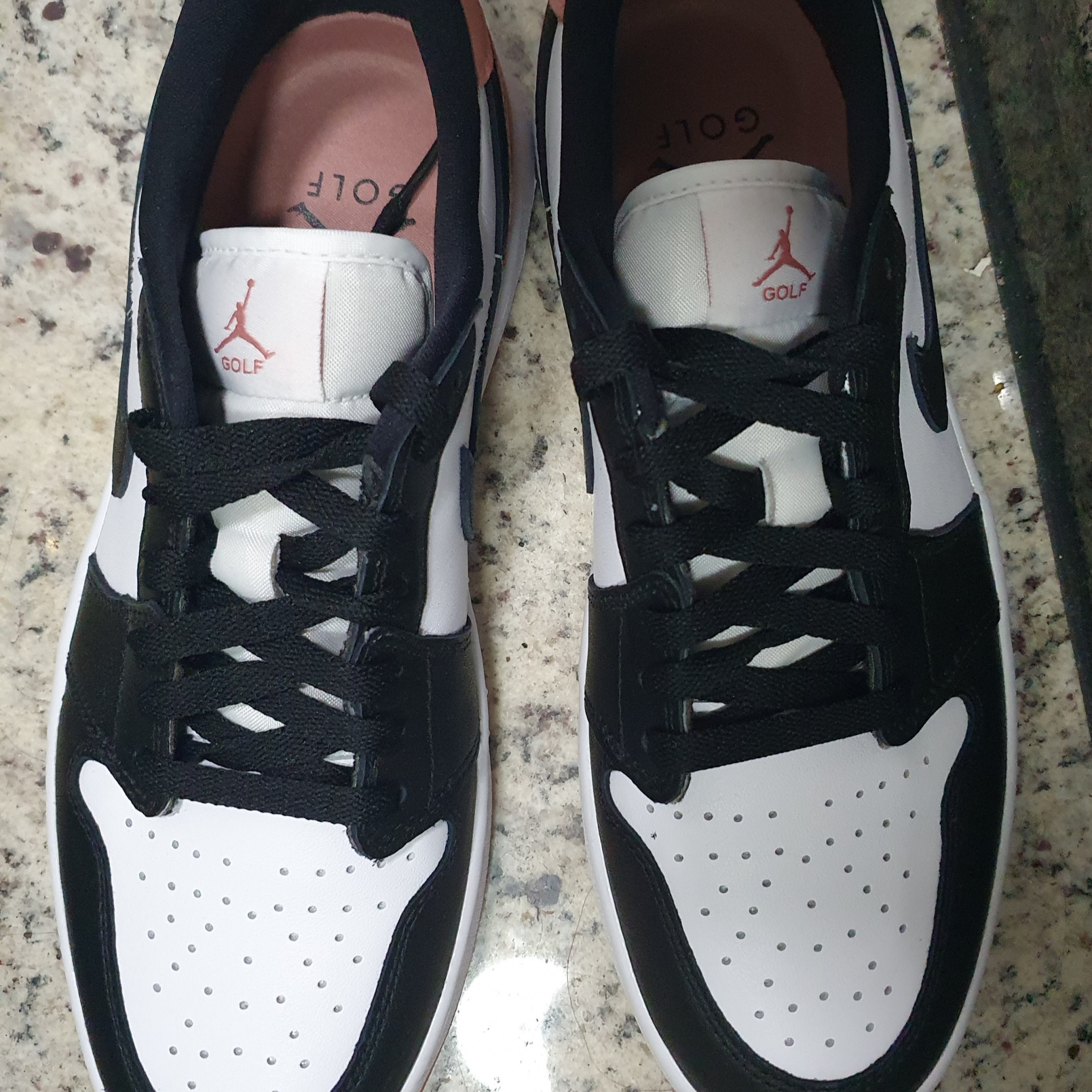 Jordan 1 Low Golf Rust Pink 착용 스타일 - 2