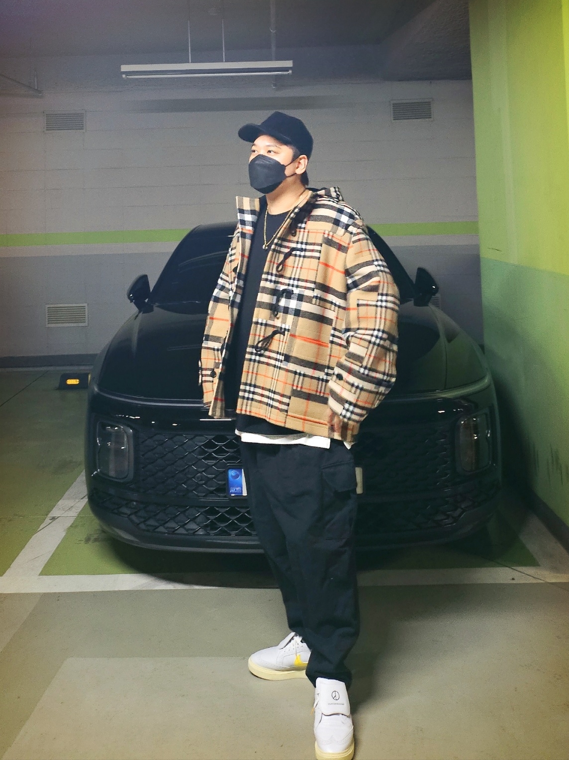 Nike x Peaceminusone Kwondo1 White, Burberry Exaggerated Check Technical Wool Duffle Coat Black 착용 스타일 - 1