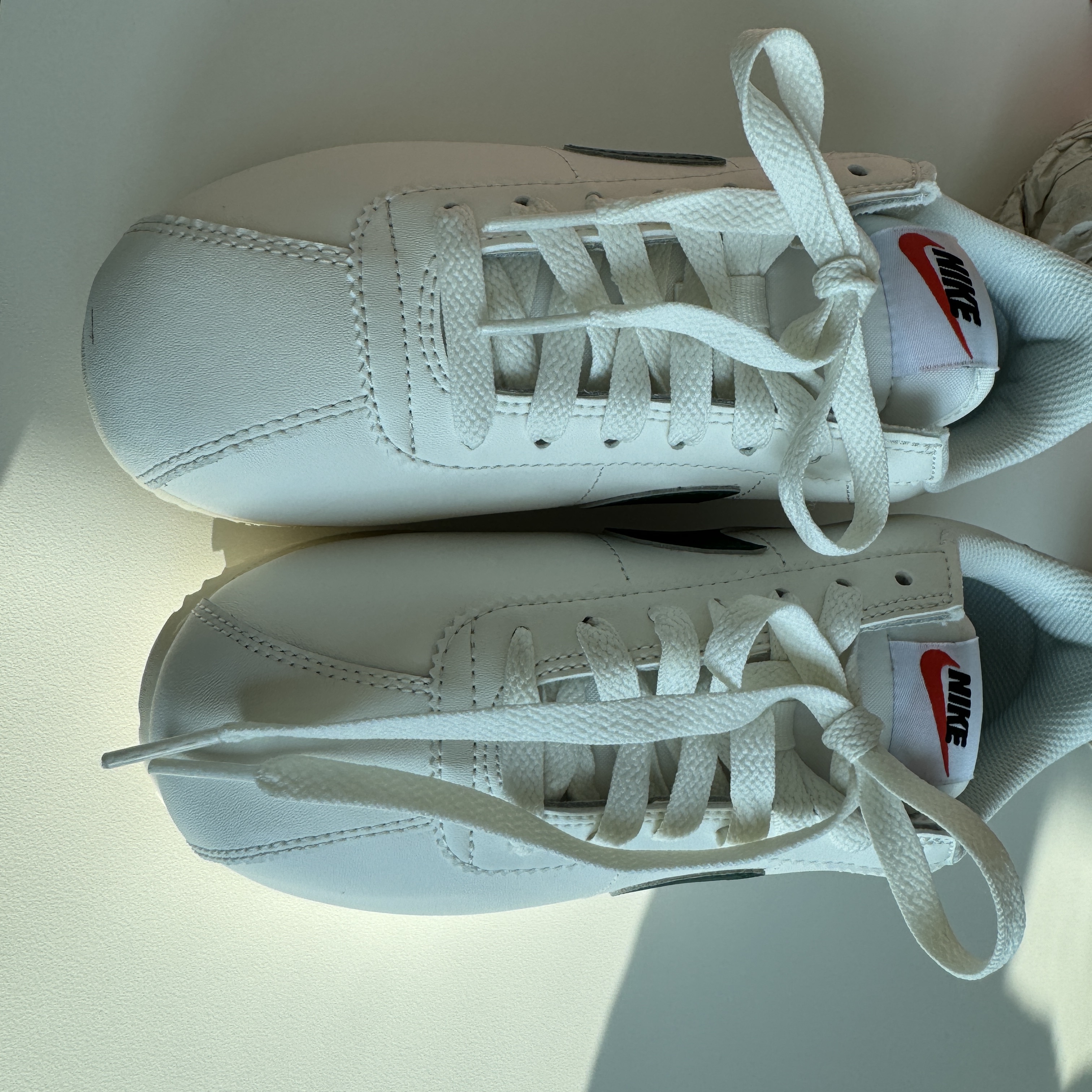 (W) Nike Cortez Gorge Green and Malachite 착용 스타일