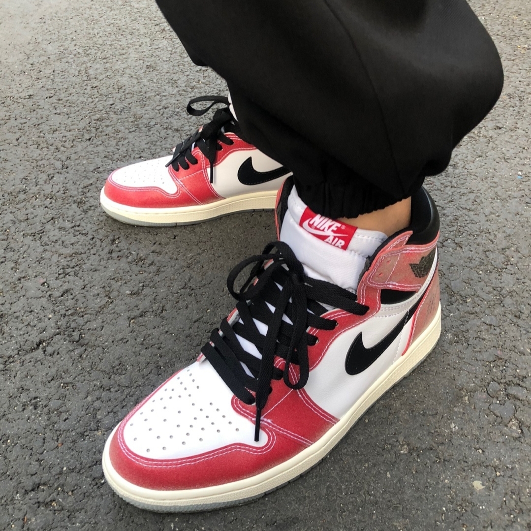 Jordan 1 x Trophy Room Retro High OG SP Chicago (Friends & Family), Jordan 1 x Trophy Room Retro High OG SP Chicago 착용 스타일
