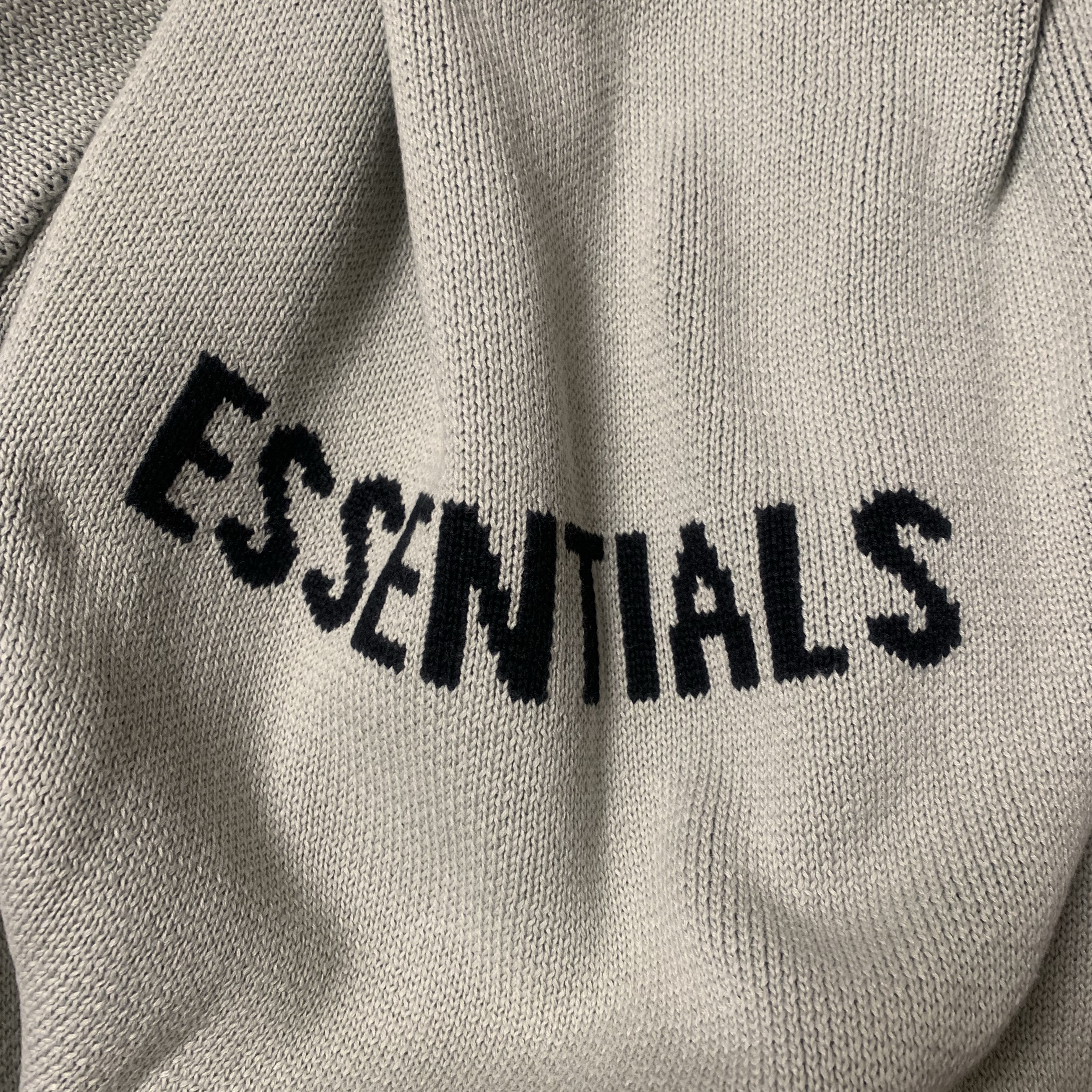 Essentials Knit Pullover Sweater Concrete - Ssense Exclusive 착용 스타일