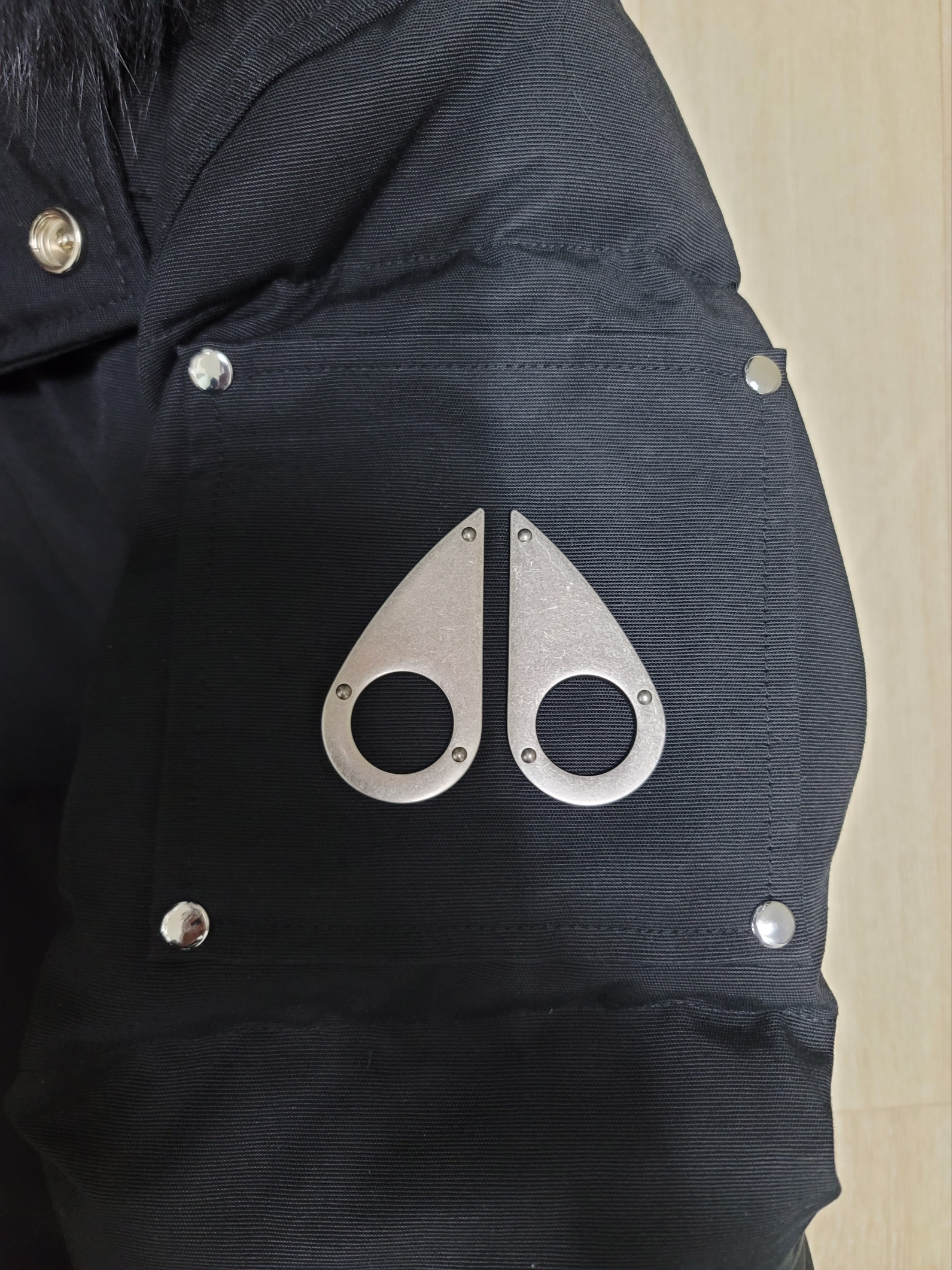 Moose Knuckles Original Threequarter Jacket Black 착용 스타일
