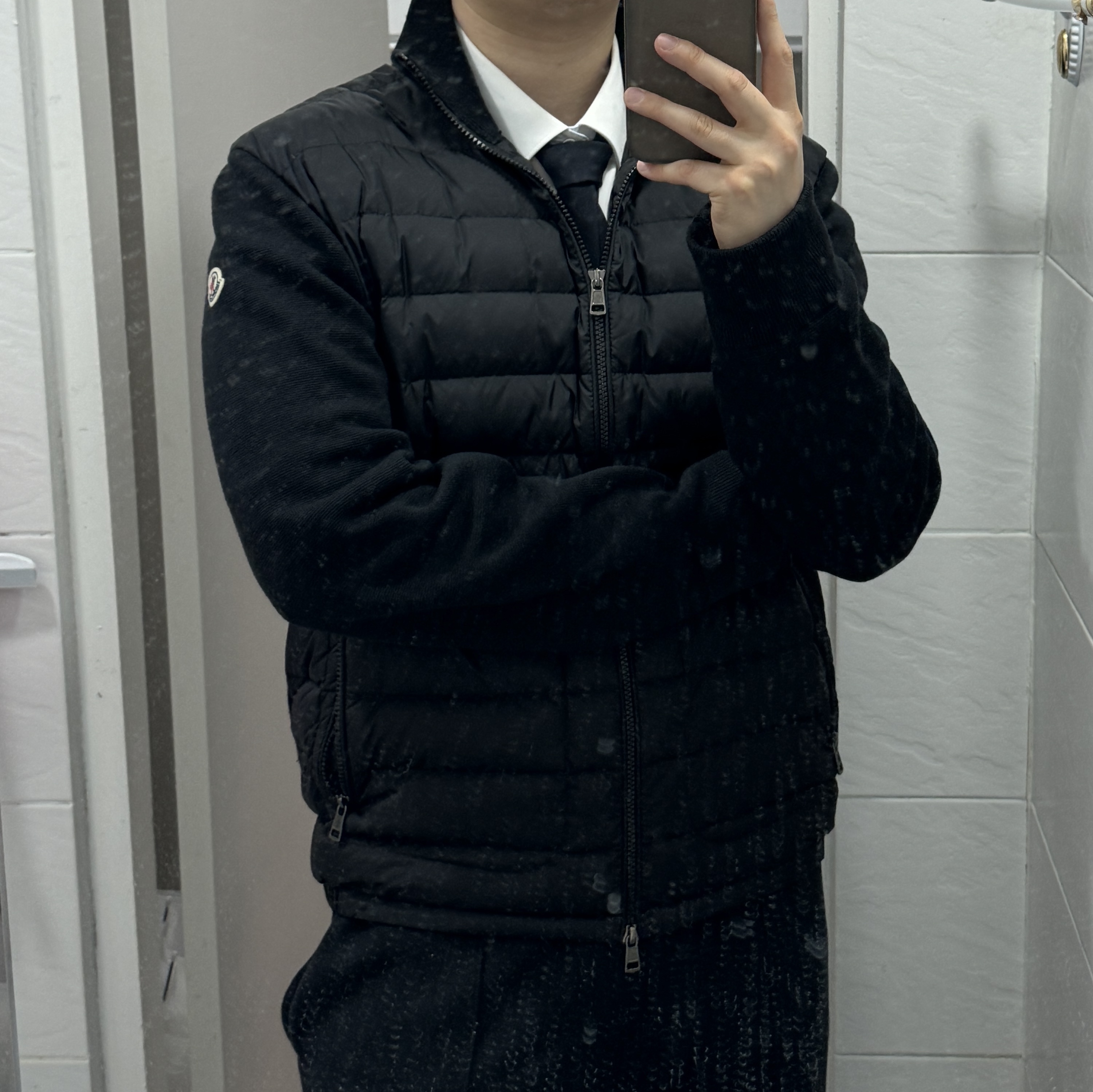 Moncler Padded Wool Cardigan Black - 23FW 착용 스타일 - 2