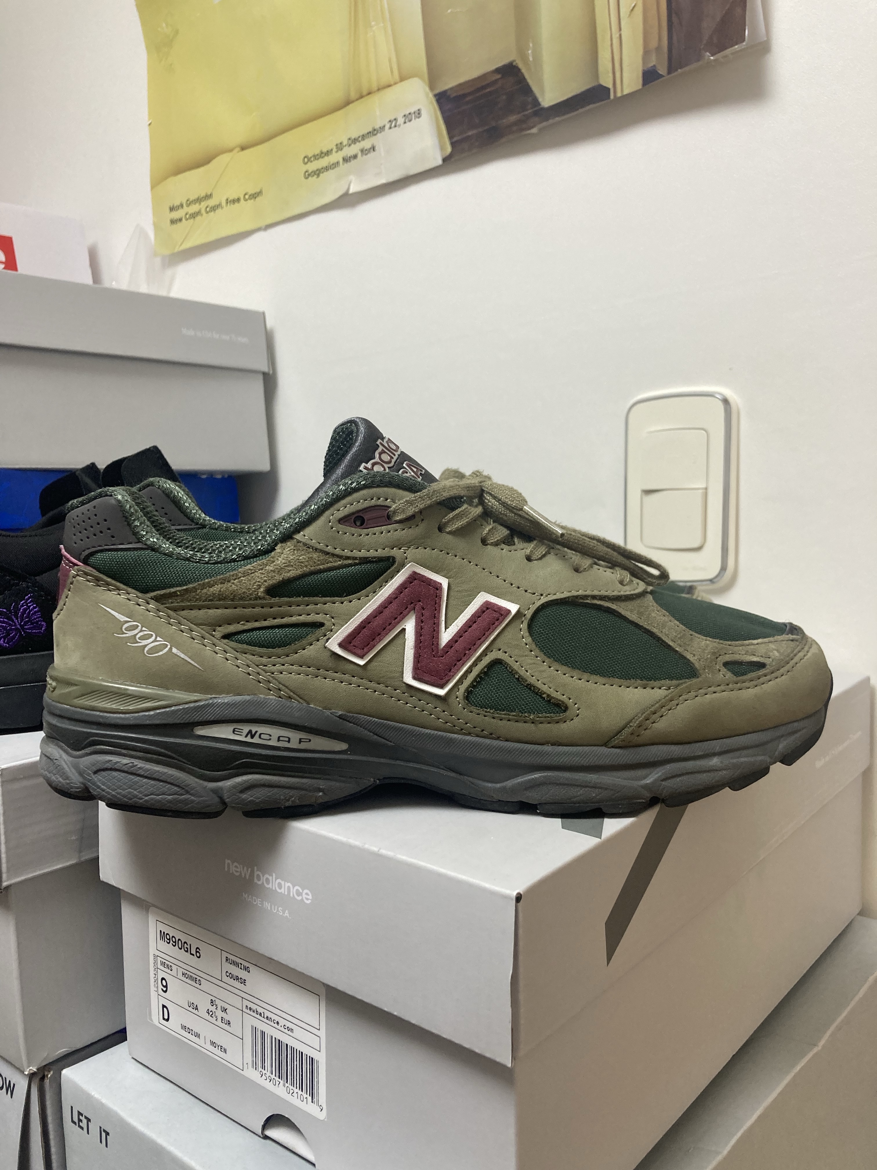 New Balance 990v3 Made in USA Green Purple 착용 스타일