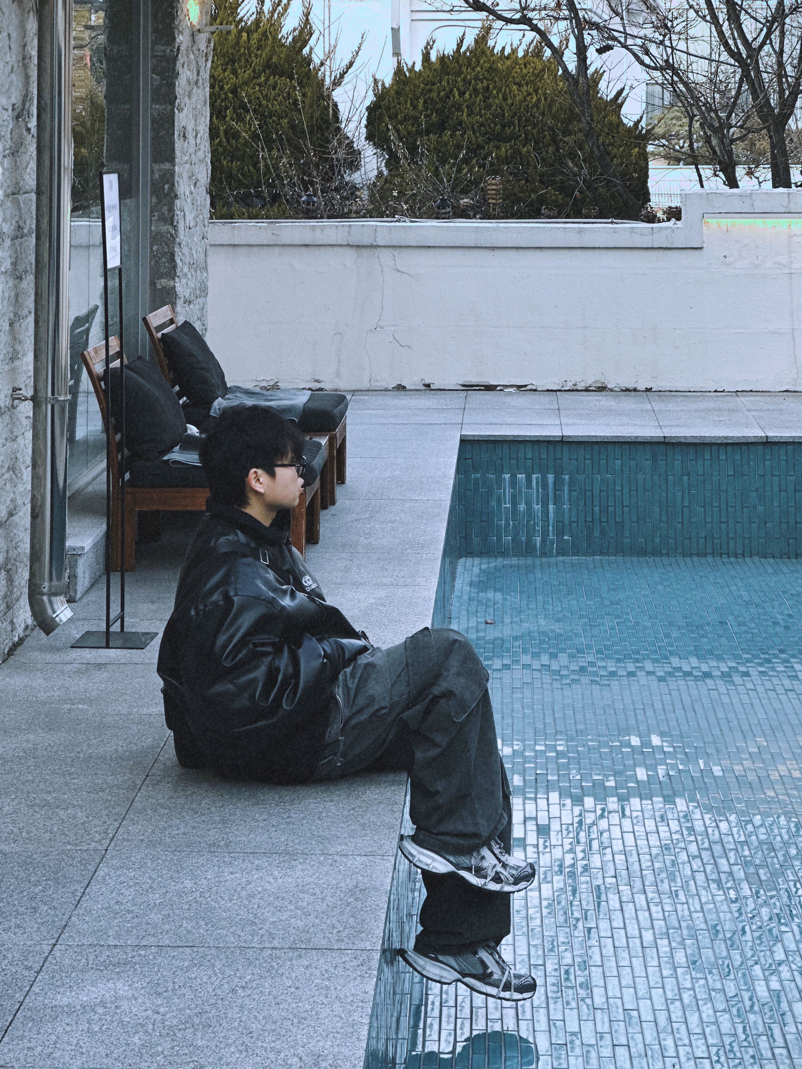 Civision by CSC Artificial Leather Bomber Jacket Black, Balenciaga 3XL Sneakers Grey White Red 착용 스타일 - 6