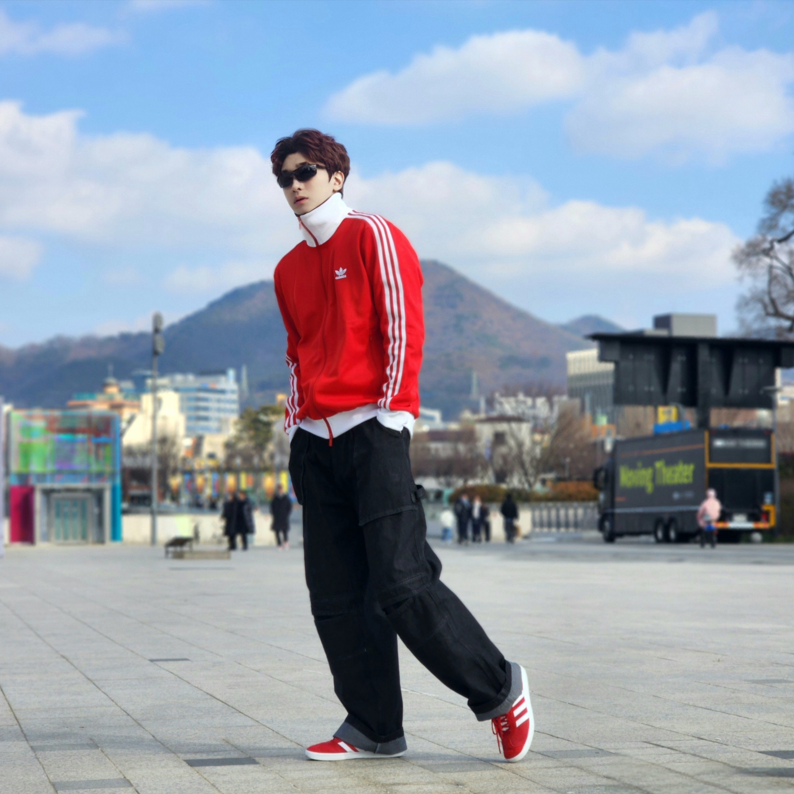 Adidas Gazelle Power Red, Adidas Adicolor Classic Beckenbauer Track Top Better Scarlet White - KR Sizing 착용 스타일 - 5