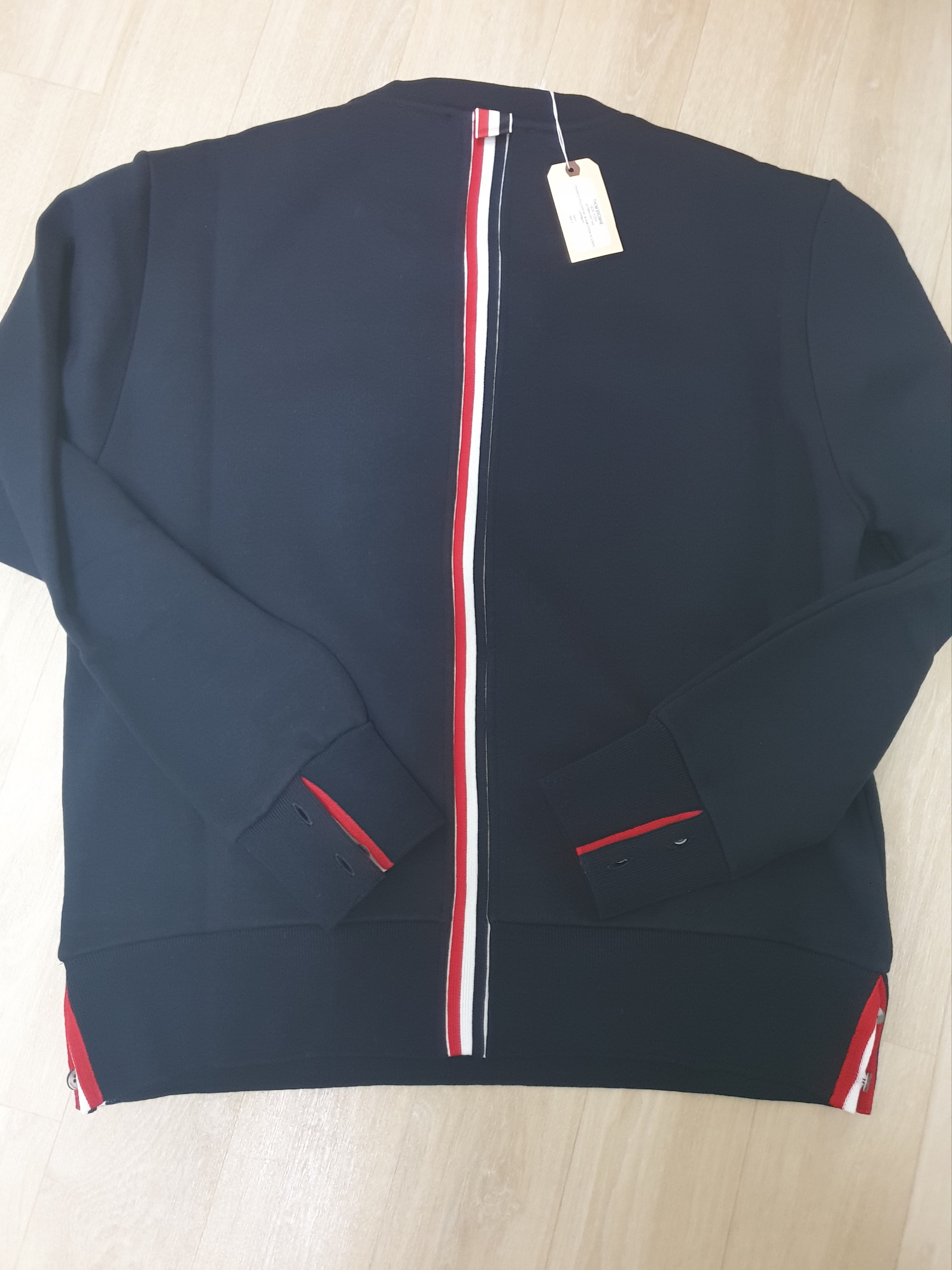 Thom Browne Loopback Center Back Stripe Crewneck Pullover Knit Navy 착용 스타일