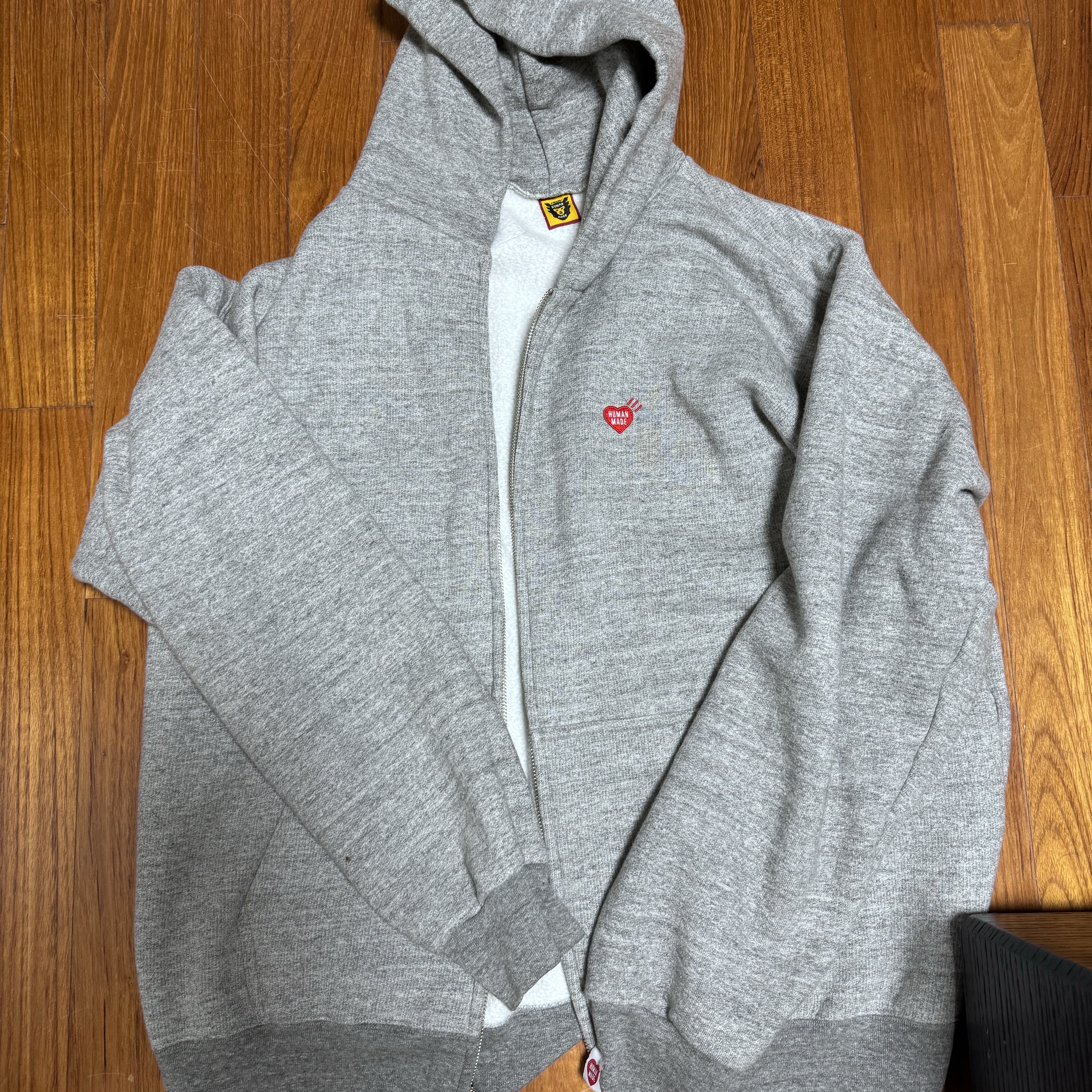 Human Made Zip-Up Hoodie Gray 착용 스타일