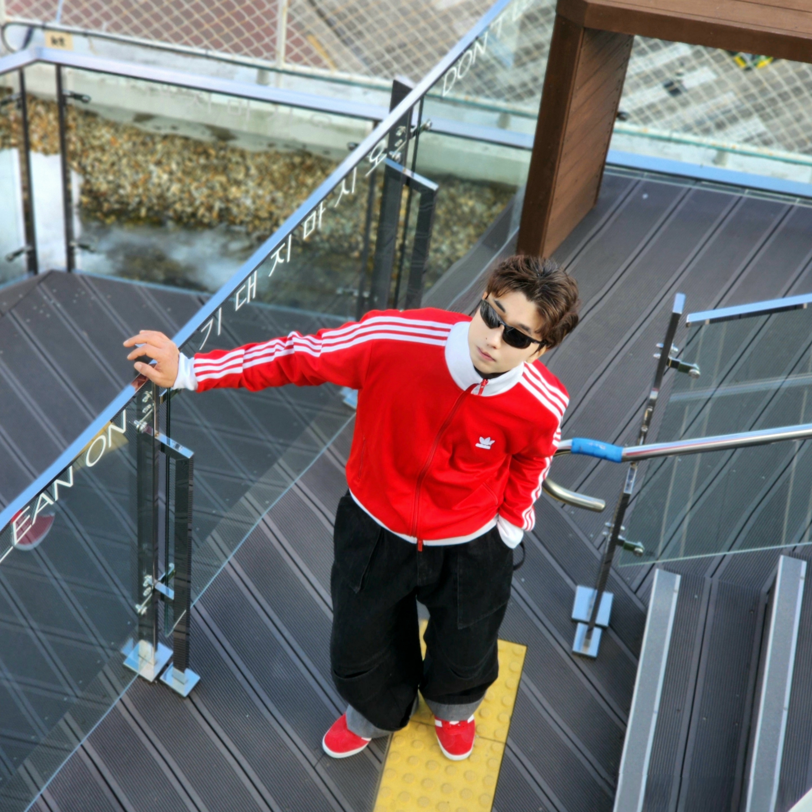 Adidas Gazelle Power Red, Adidas Adicolor Classic Beckenbauer Track Top Better Scarlet White - KR Sizing 착용 스타일 - 7