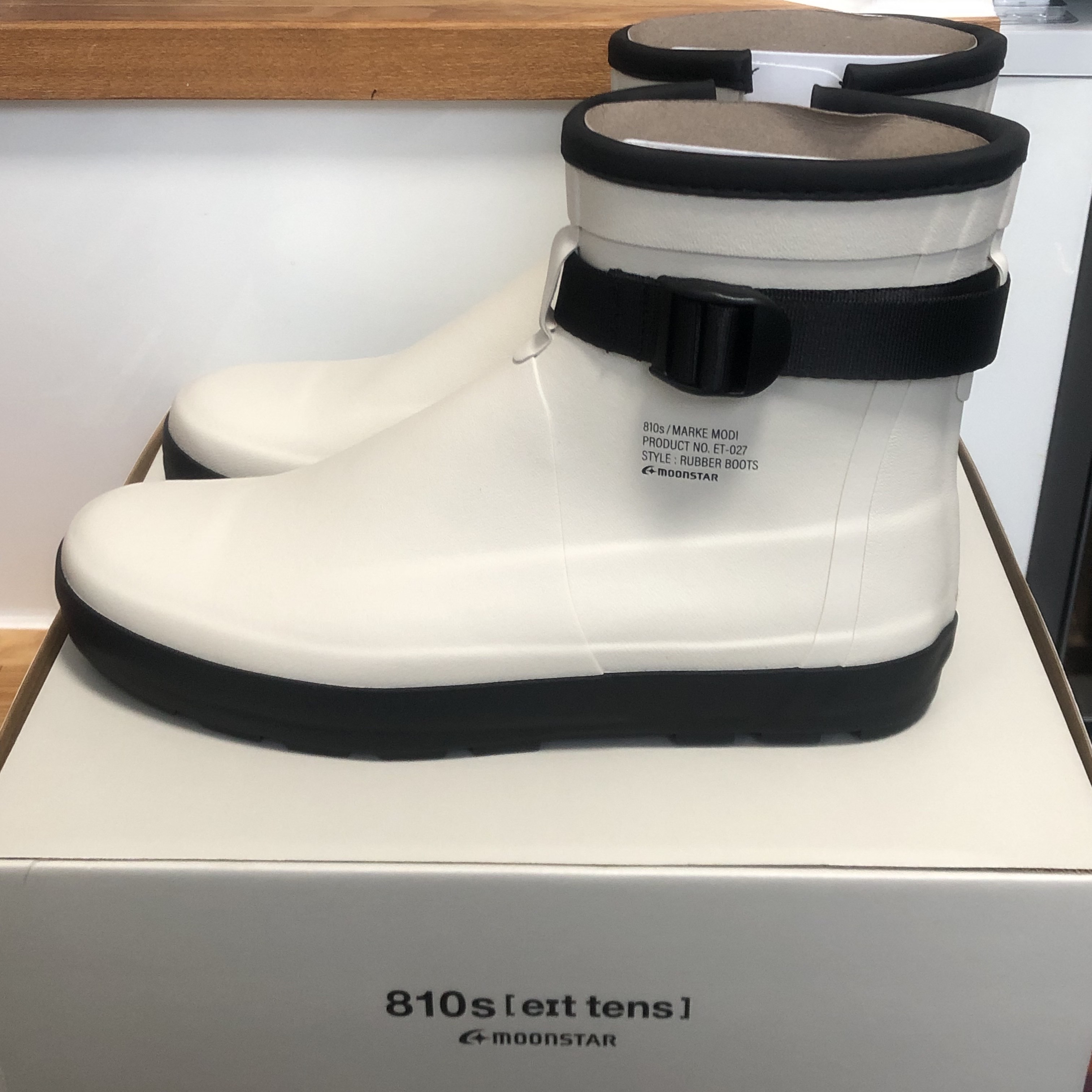 Moonstar 810s ET027 Marke Modi White 착용 스타일