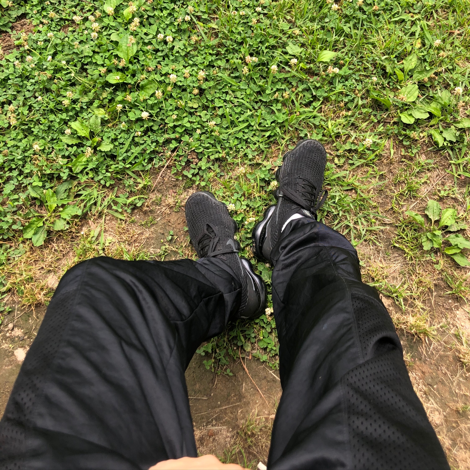 Nike Air VaporMax Flyknit 3.0 Triple Black 착용 스타일