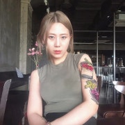 KREAM 프로필 이미지