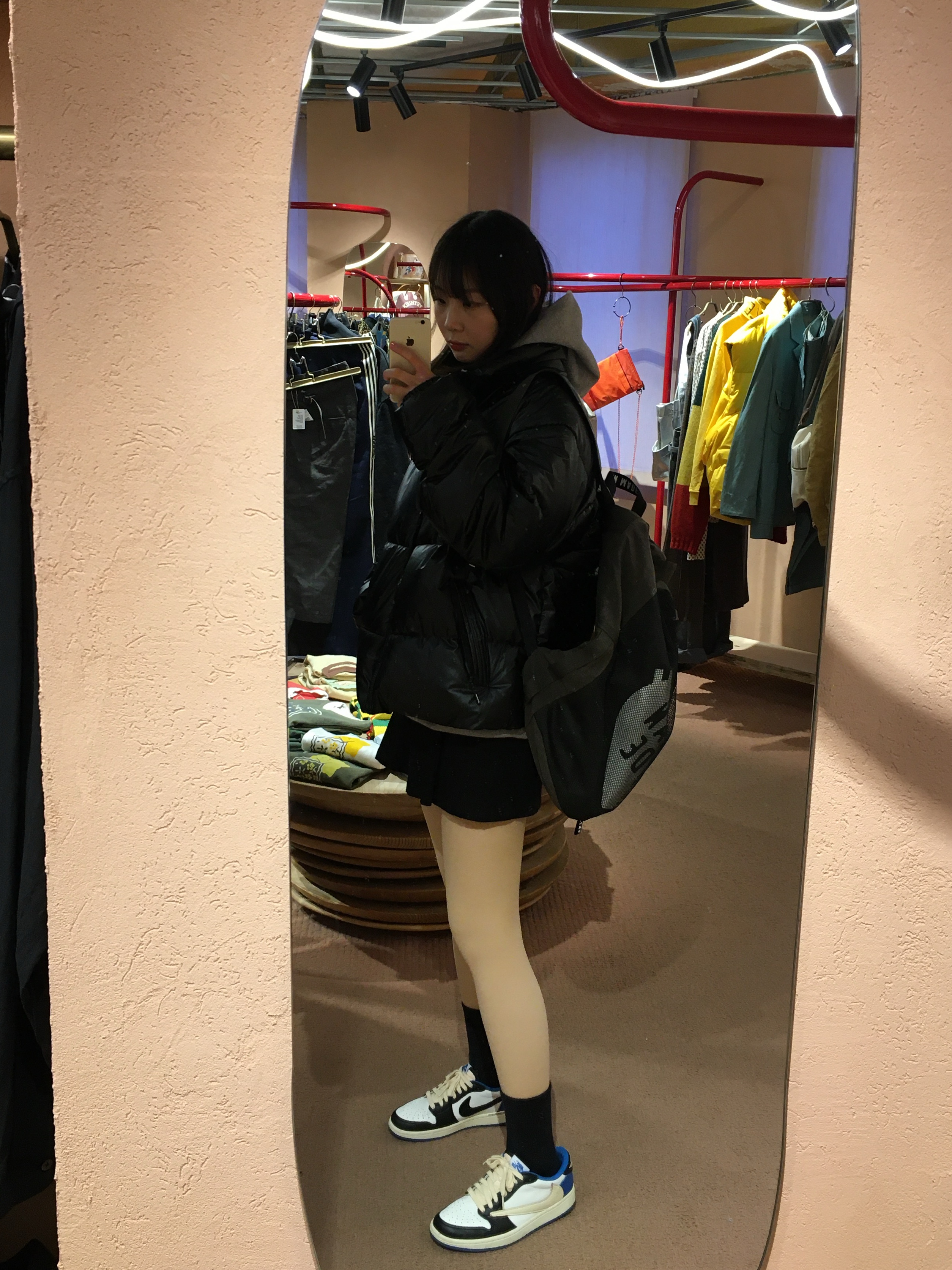 Jordan 1 x Travis Scott x Fragment Retro Low OG SP Military Blue 착용 스타일