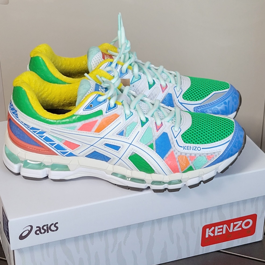 Asics x Kenzo Gel-Kayano 20 by Nigo Multi White 착용 스타일 - 1