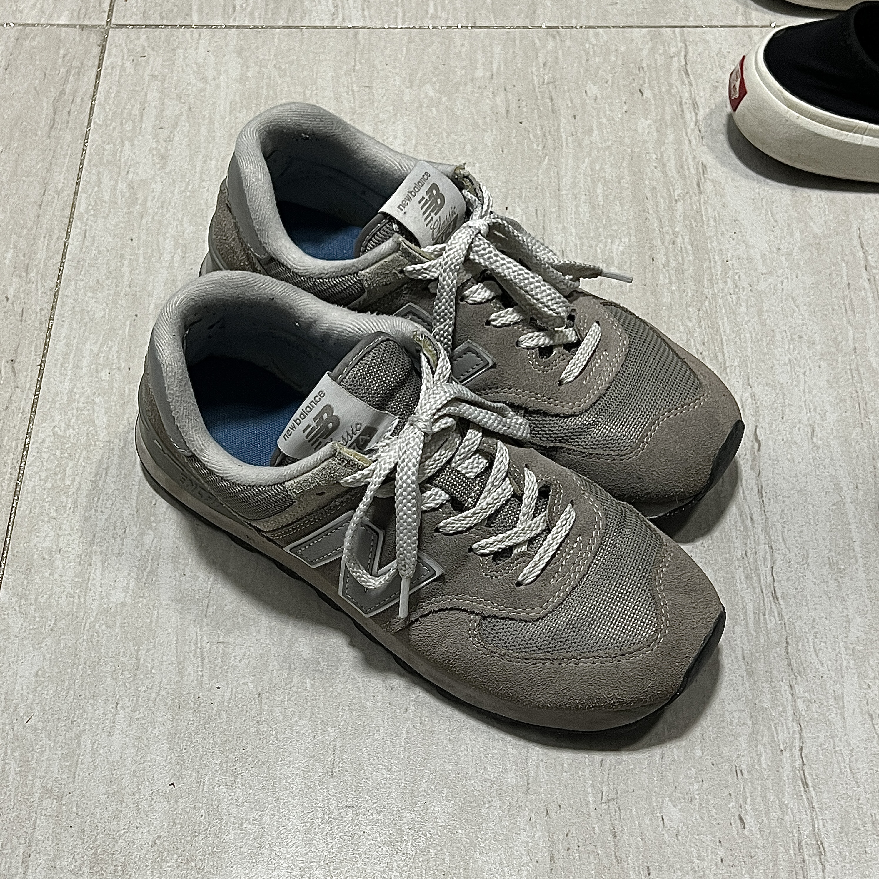 New Balance 574 Worn By Anyone Grey - D Standard 착용 스타일