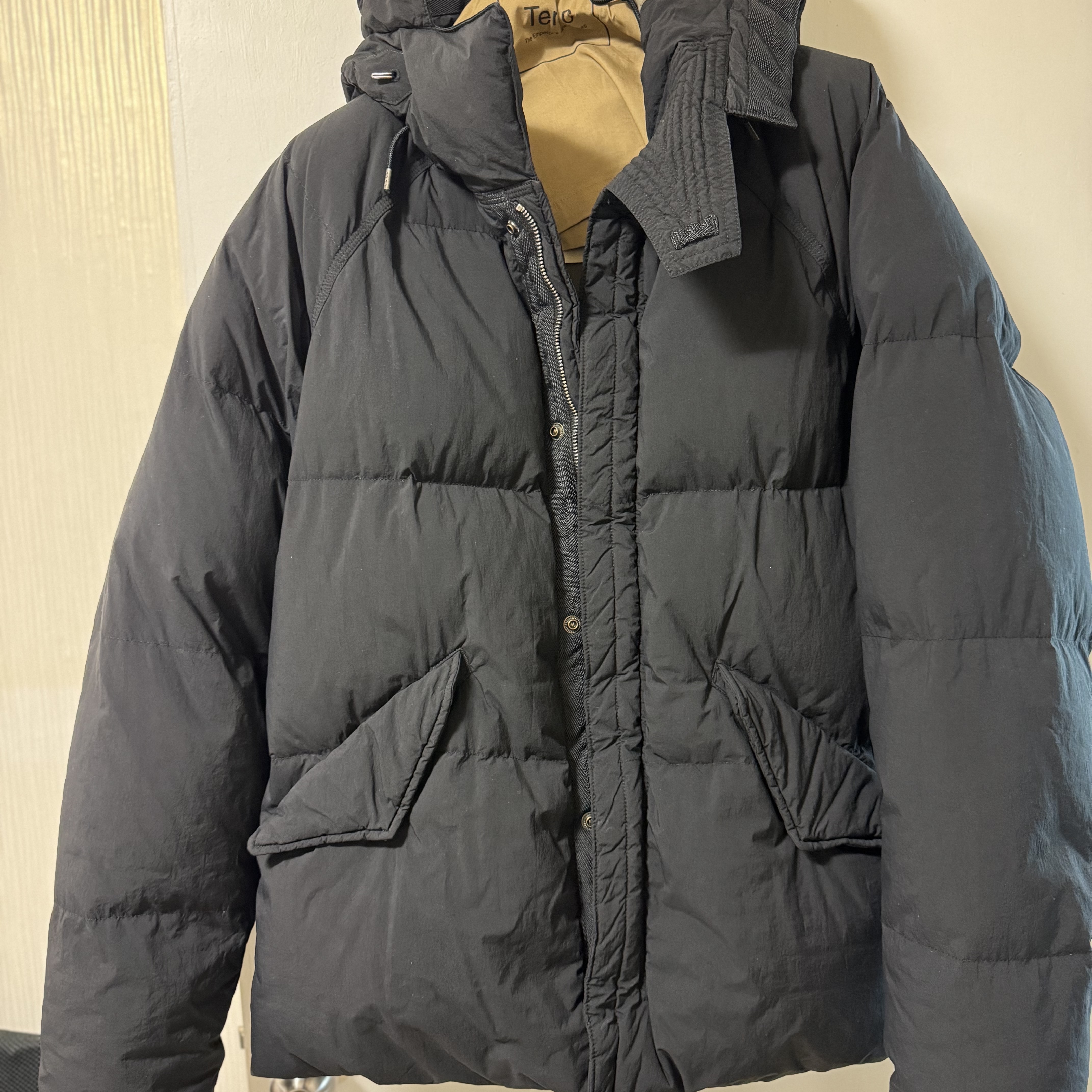 Ten C Artic Down Parka Black 착용 스타일