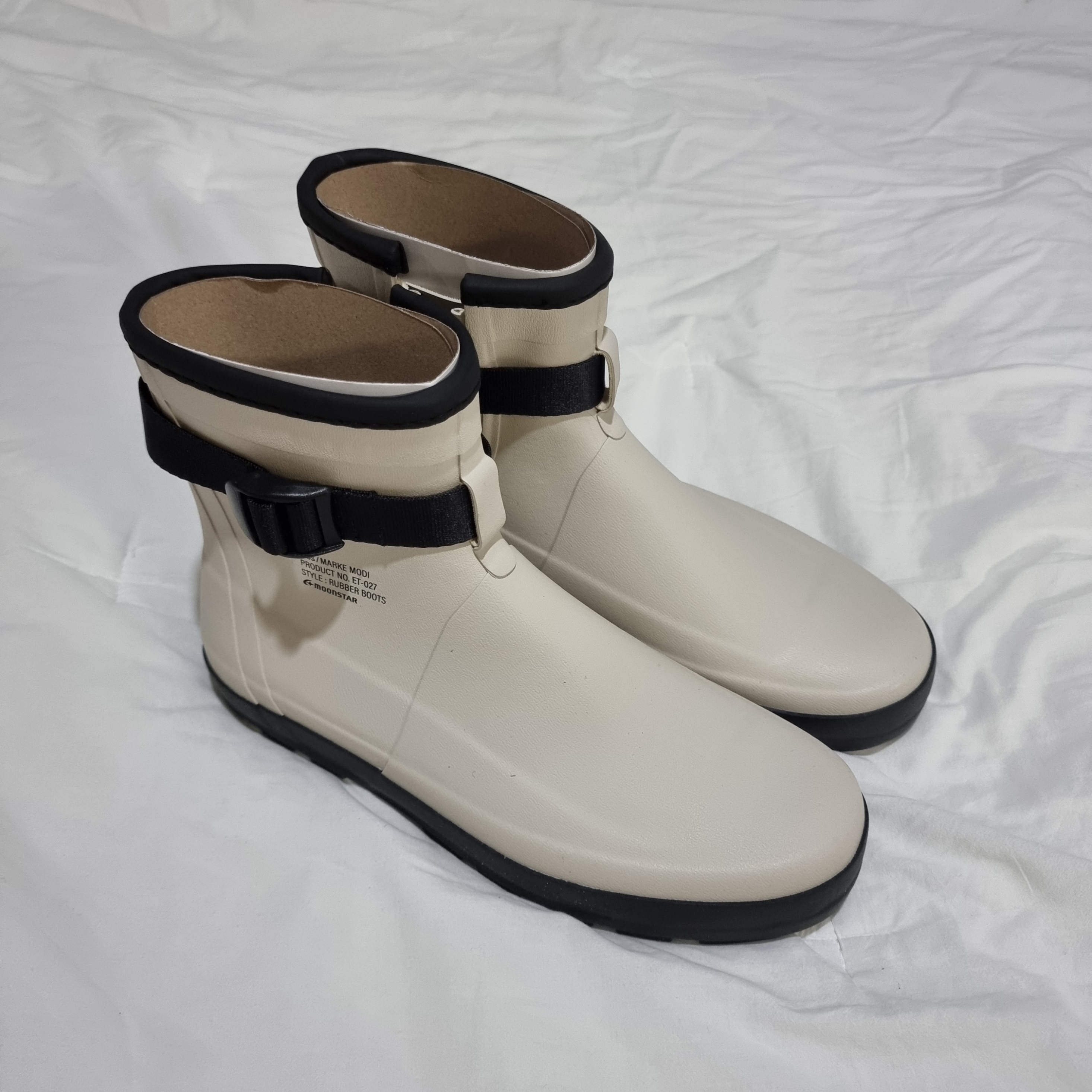 Moonstar 810s ET027 Marke Modi White 착용 스타일