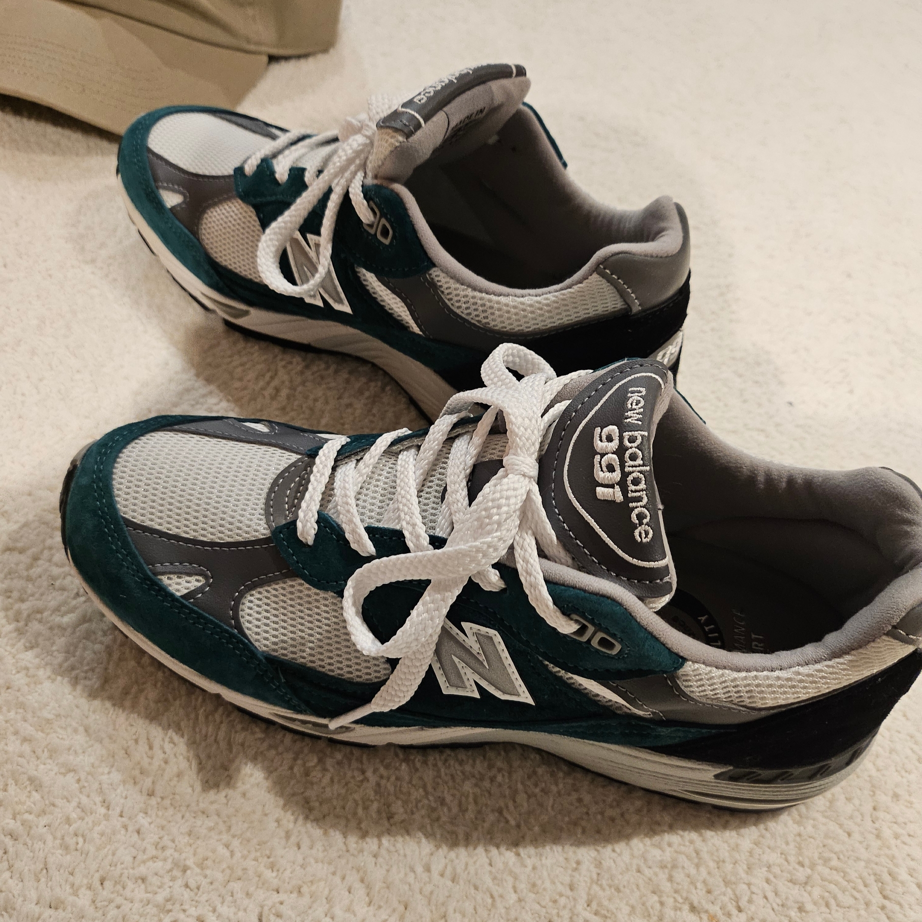 (W) New Balance 991v1 Made in UK Bright Renaissance Pacific 착용 스타일 - 3