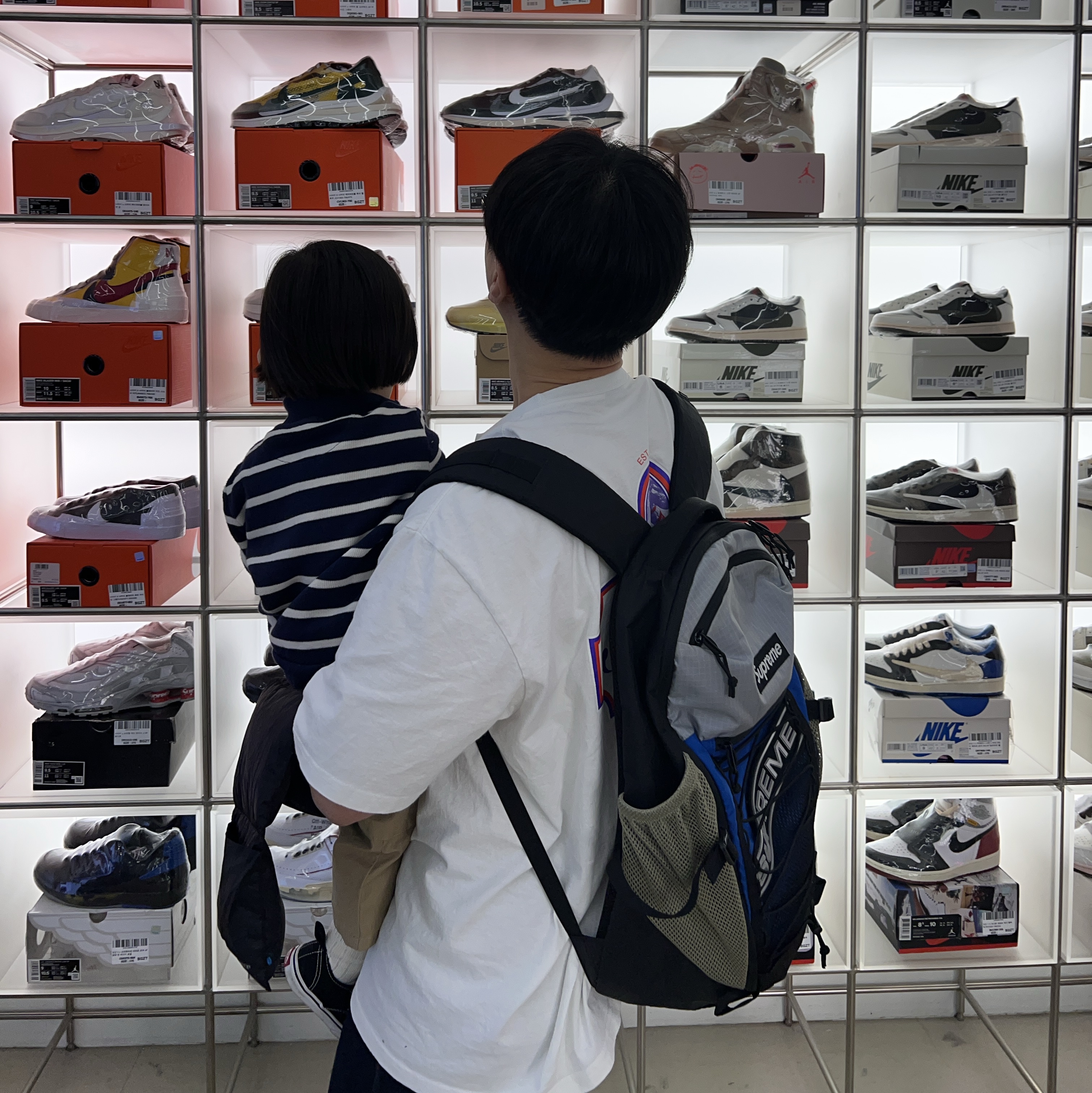 Supreme Backpack Blue - 23FW 착용 스타일