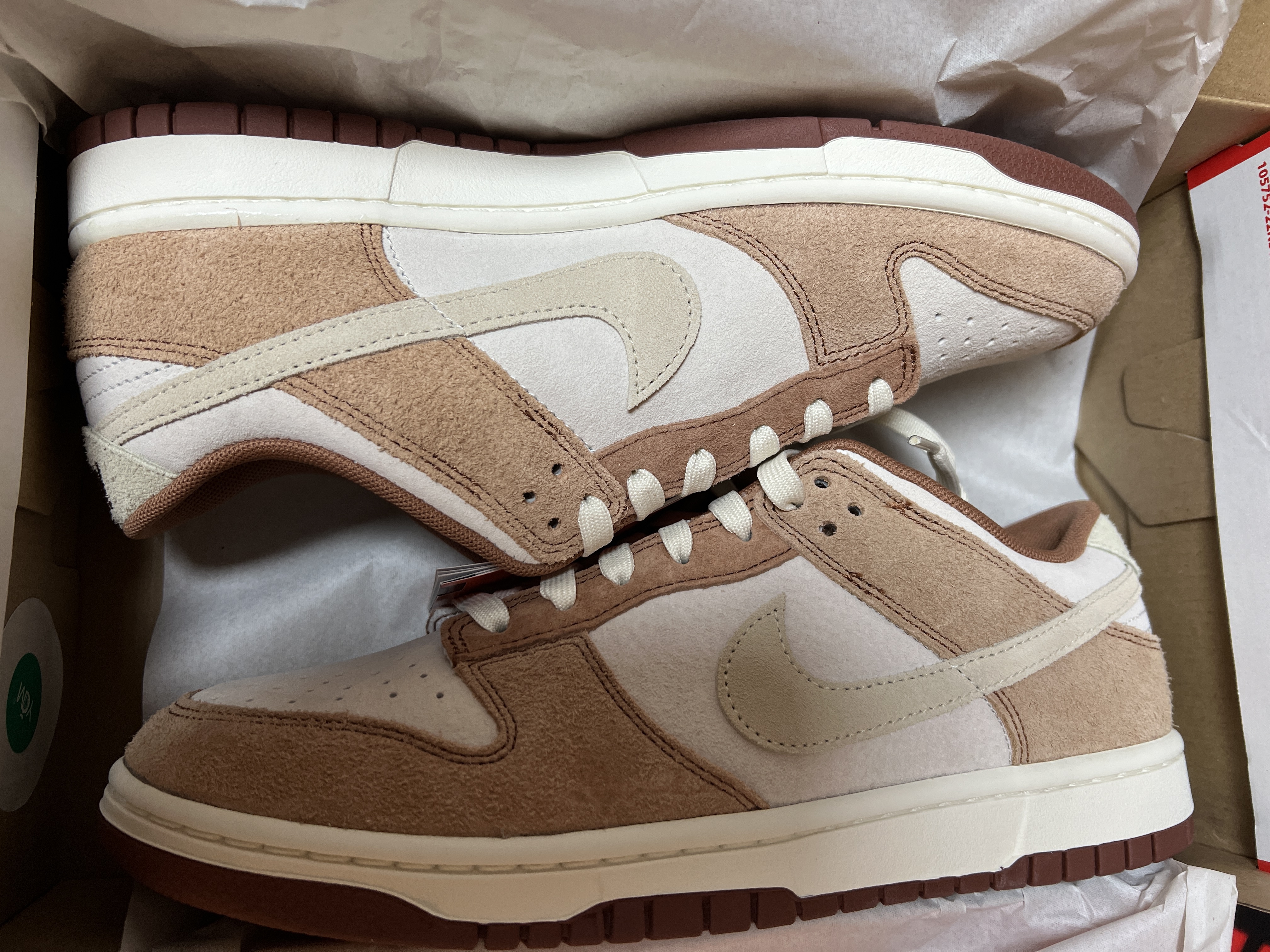 Nike Dunk Low Pro Premium Medium Curry 착용 스타일