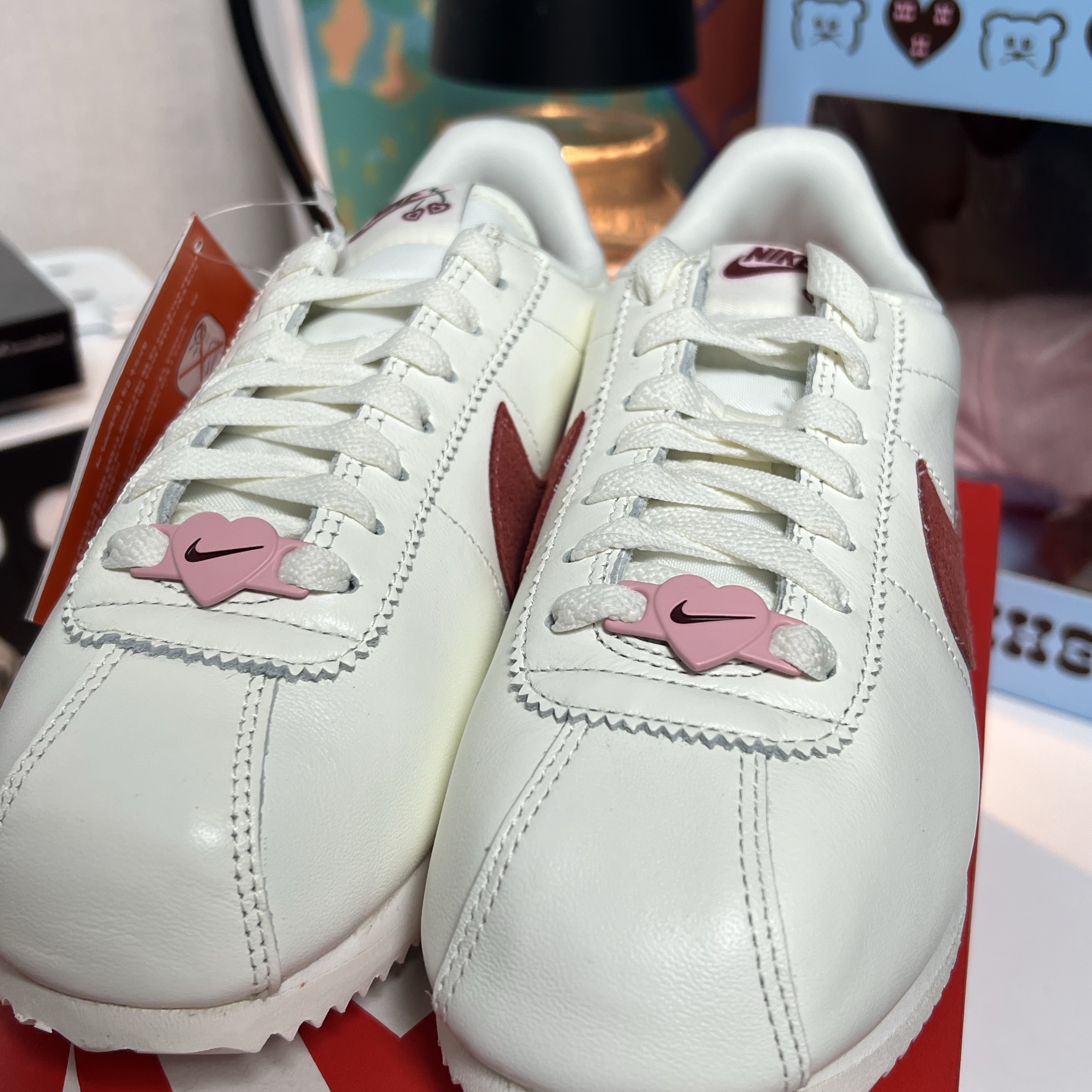 (W) Nike Cortez SE Valentine Day Sail Adobe 착용 스타일 - 2