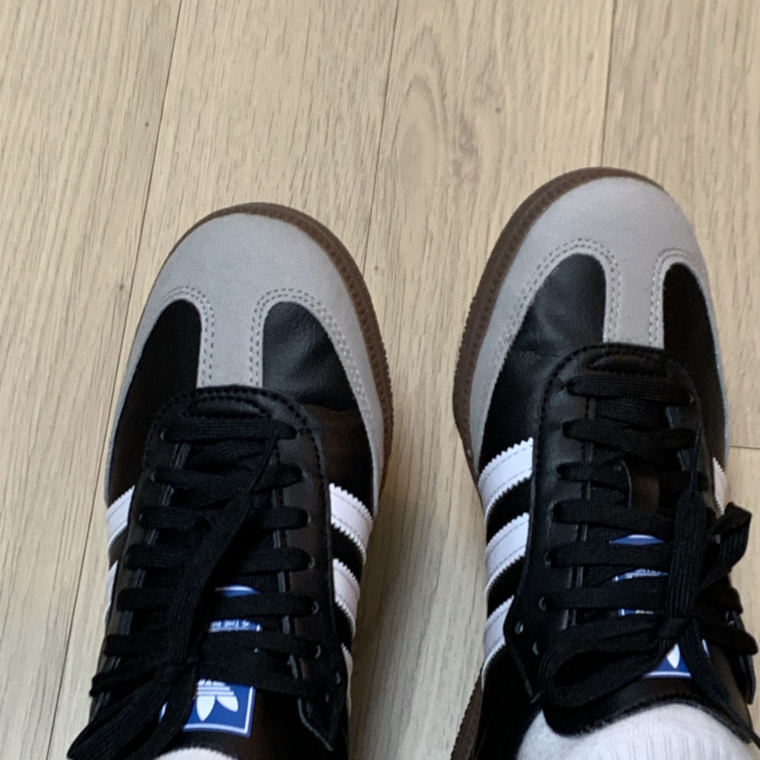 Adidas Samba Vegan Black White 착용 스타일