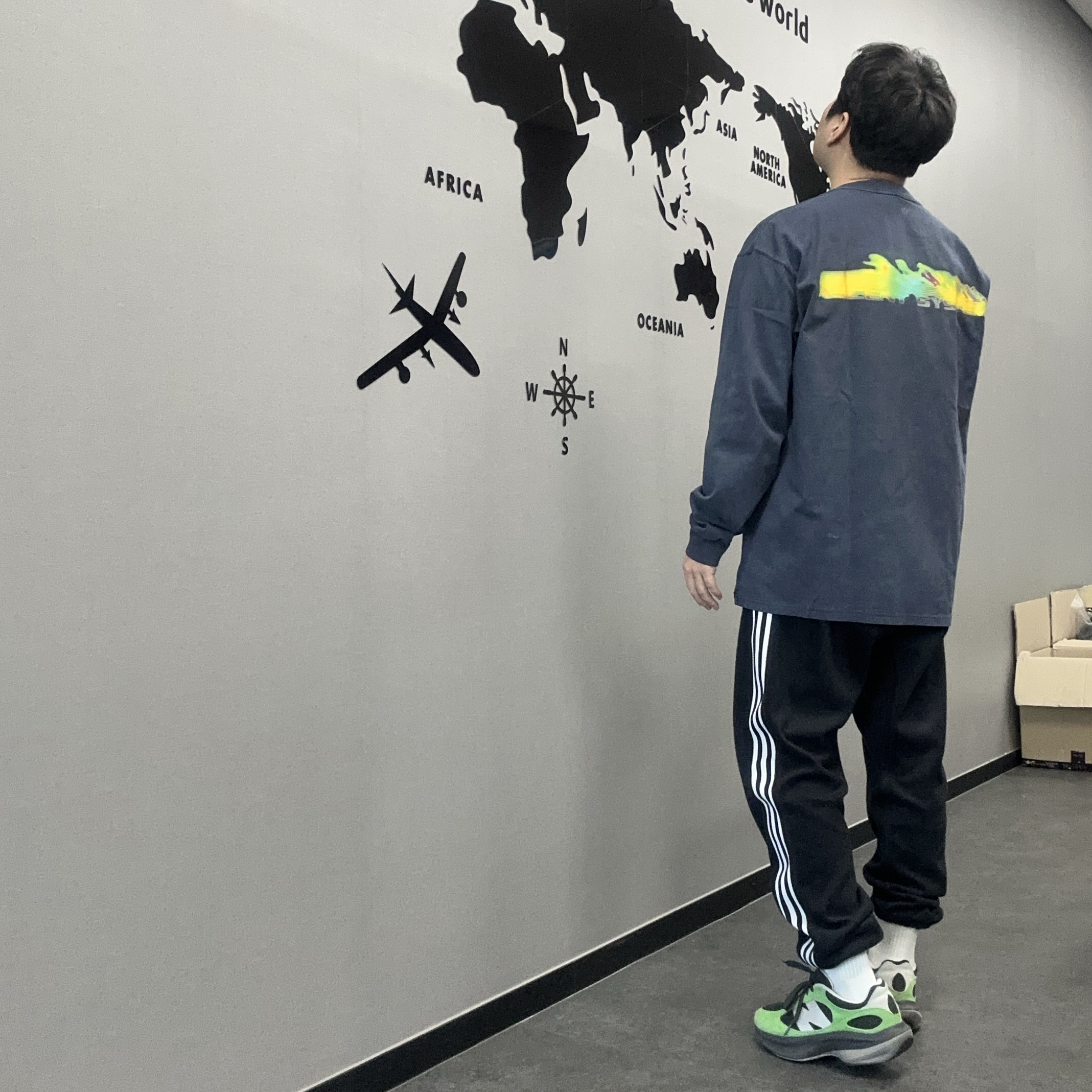 Nike x Drake Nocta 8K Peaks Long Sleeve Mock Dark Obsidian (FQ6556-451) 착용 스타일