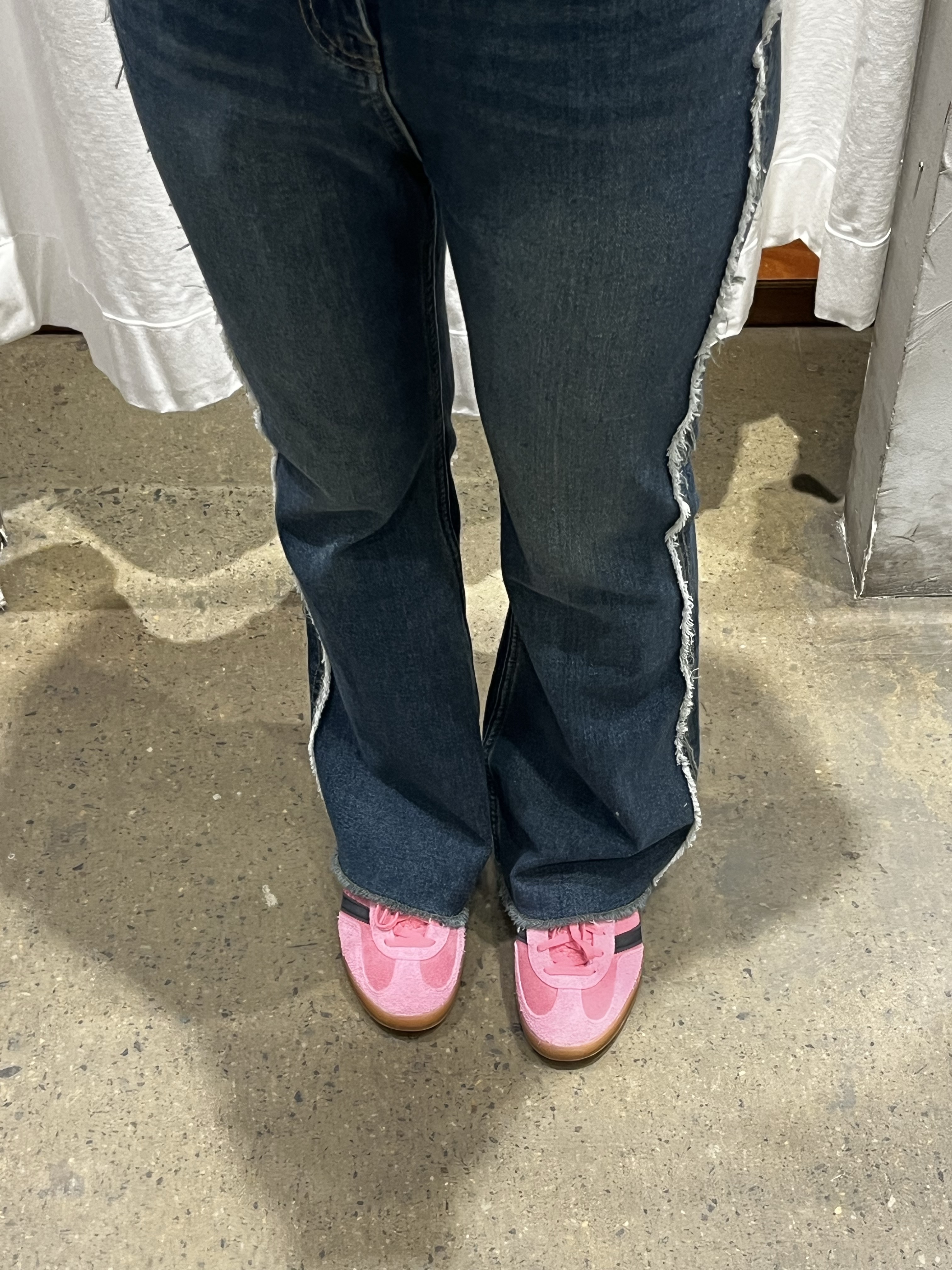 (W) Adidas Gazelle Indoor Bliss Pink, Marshall Major IV Black (Korean Ver.) 착용 스타일 - 1