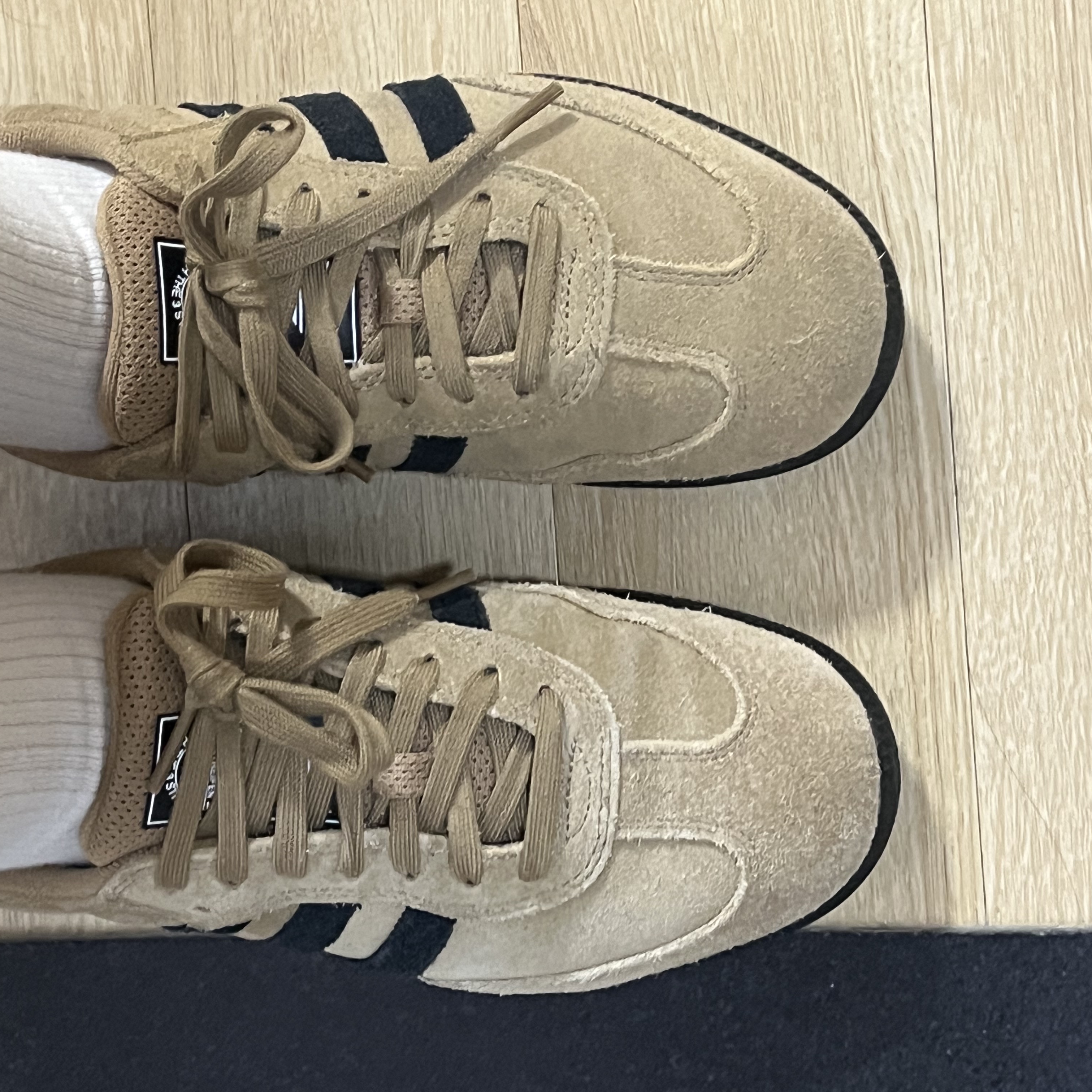 Adidas Samba ADV Cardboard 착용 스타일 - 1
