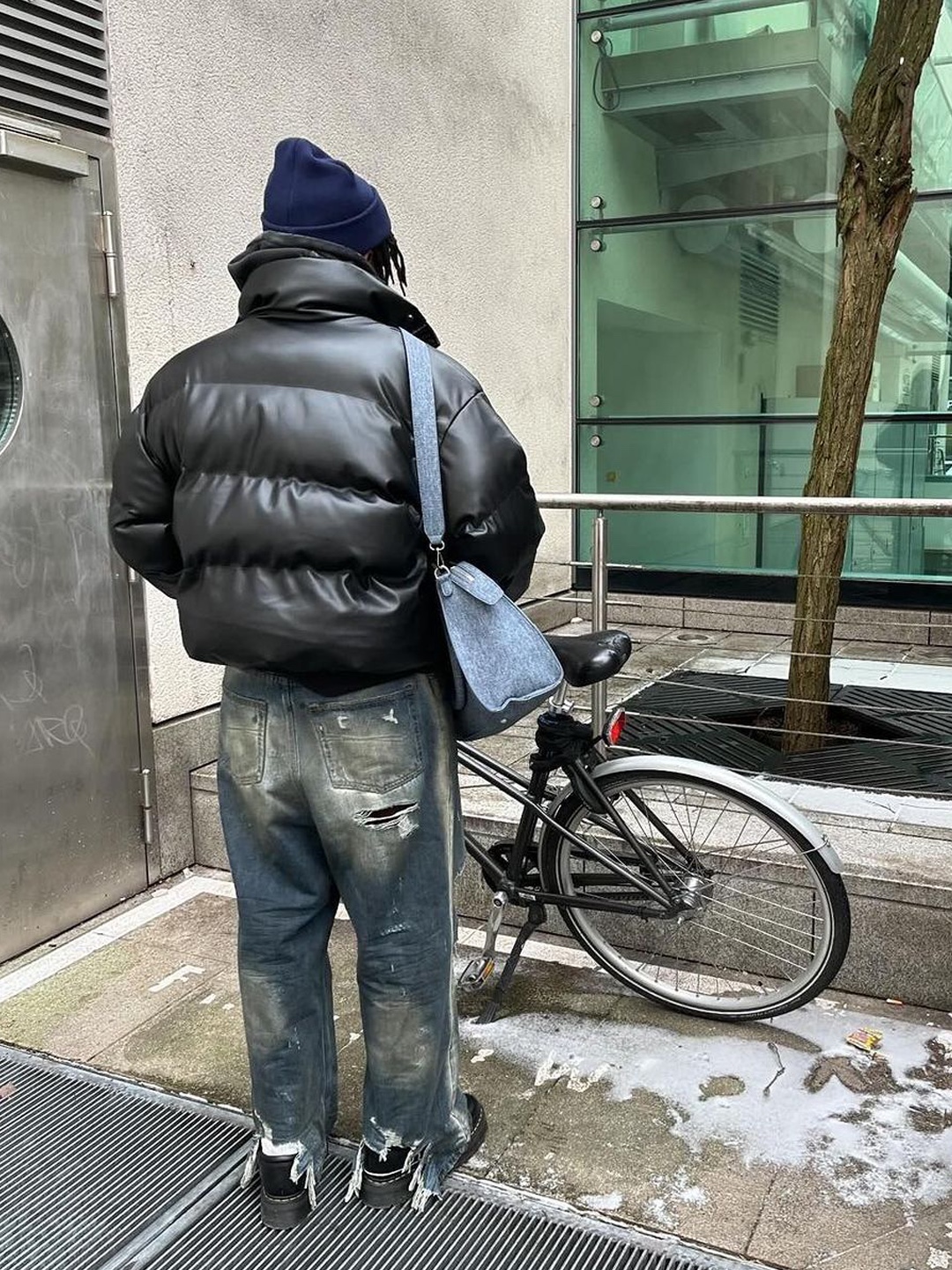 The North Face 1996 Eco Nuptse Jacket Real Black, The North Face 1996 Eco Nuptse Jacket Black 착용 스타일 - 4