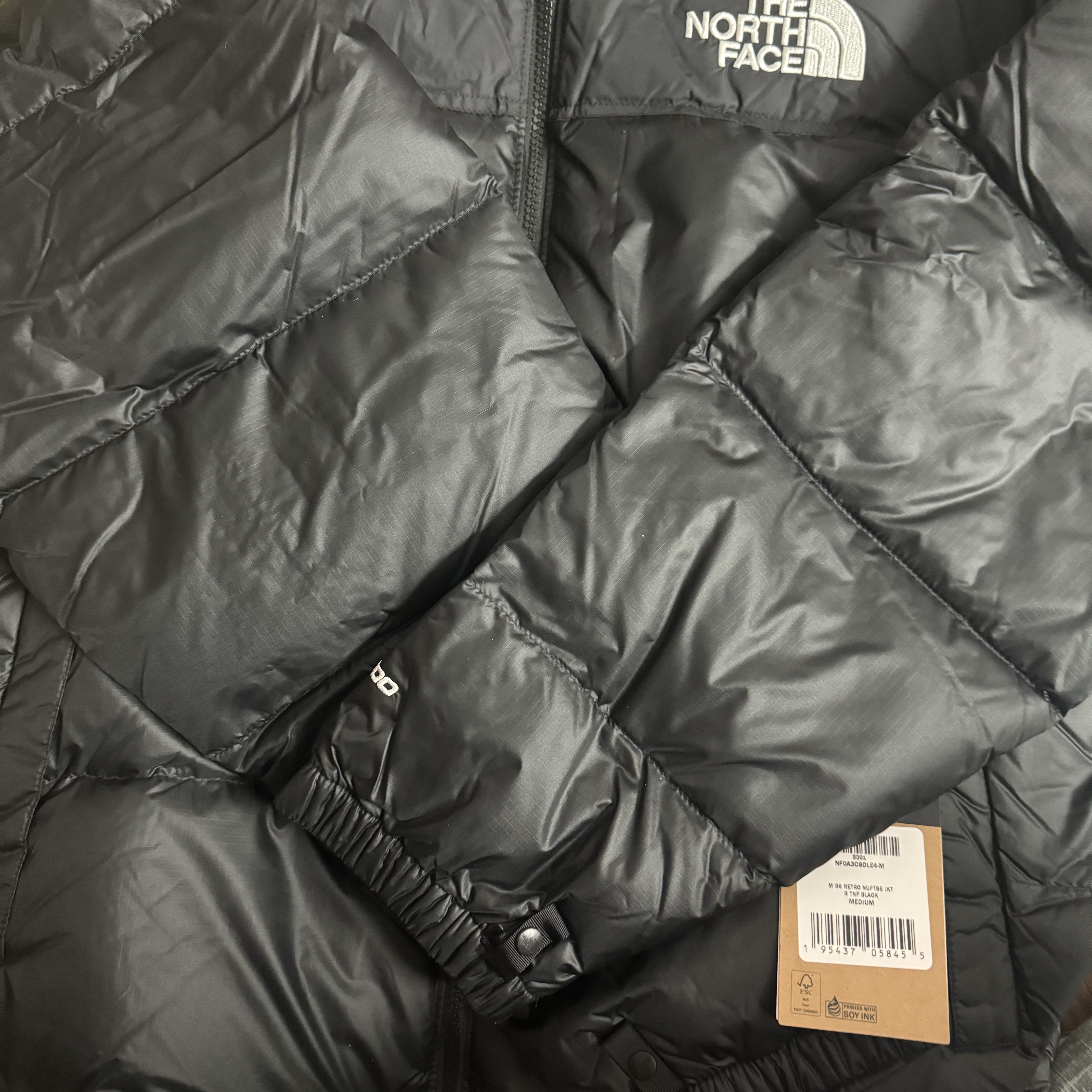 The North Face 1996 Retro Nuptse Down Jacket TNF Black 착용 스타일