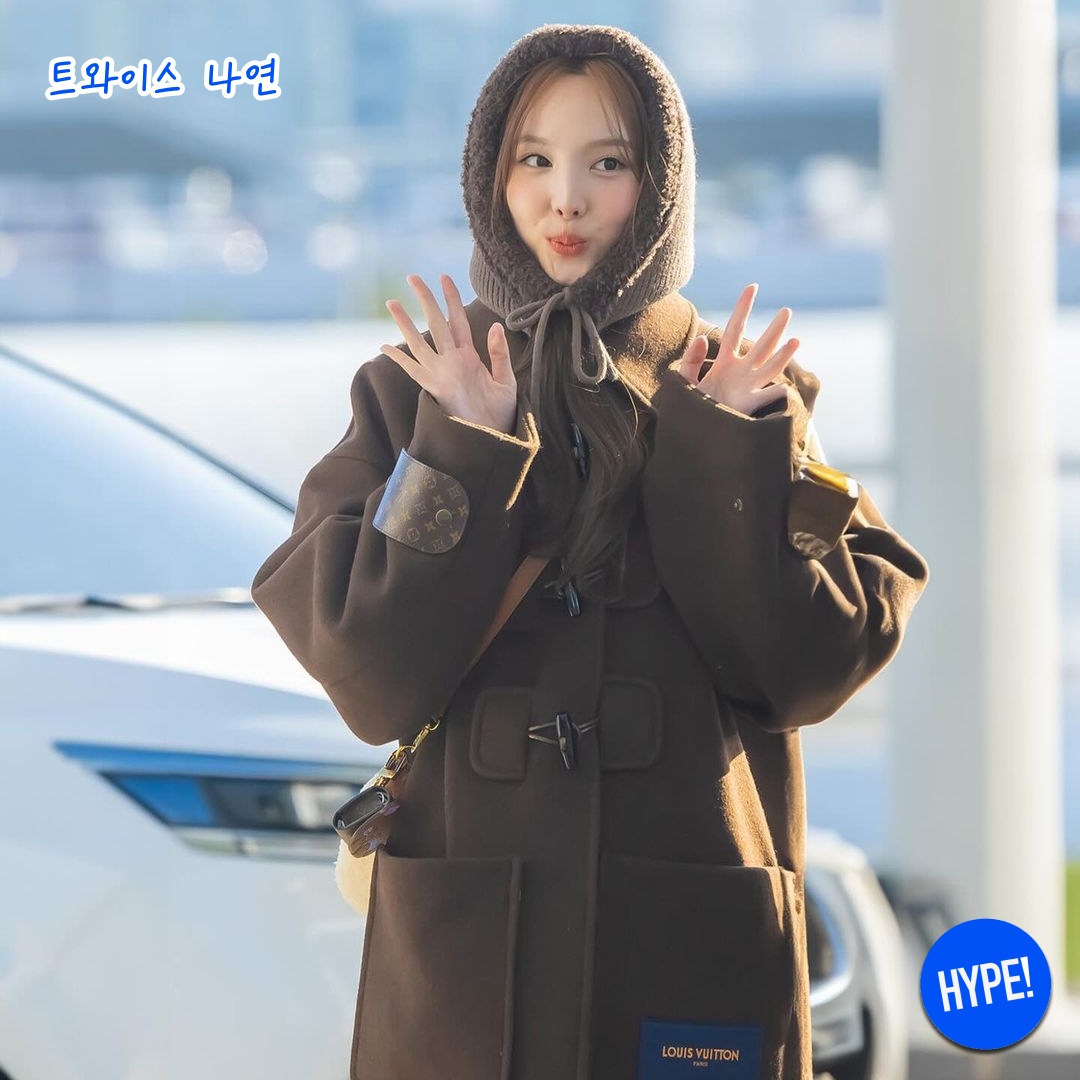 Marithe Francois Girbaud Classic Hoodie Duffle Coat Navy 착용 스타일 - 4