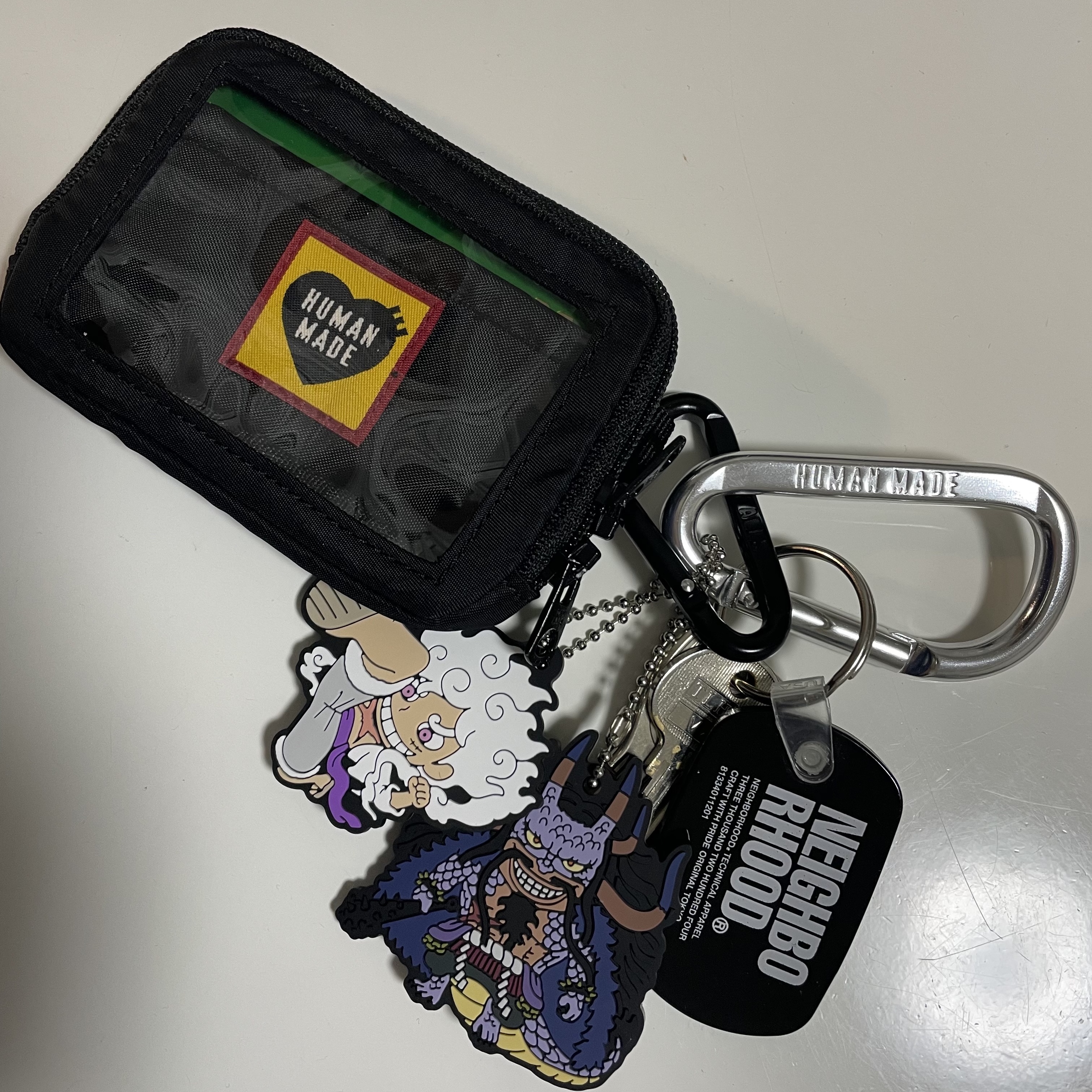 Human Made Military Card Case Black, Human Made Carabiner 70mm Silver 착용 스타일