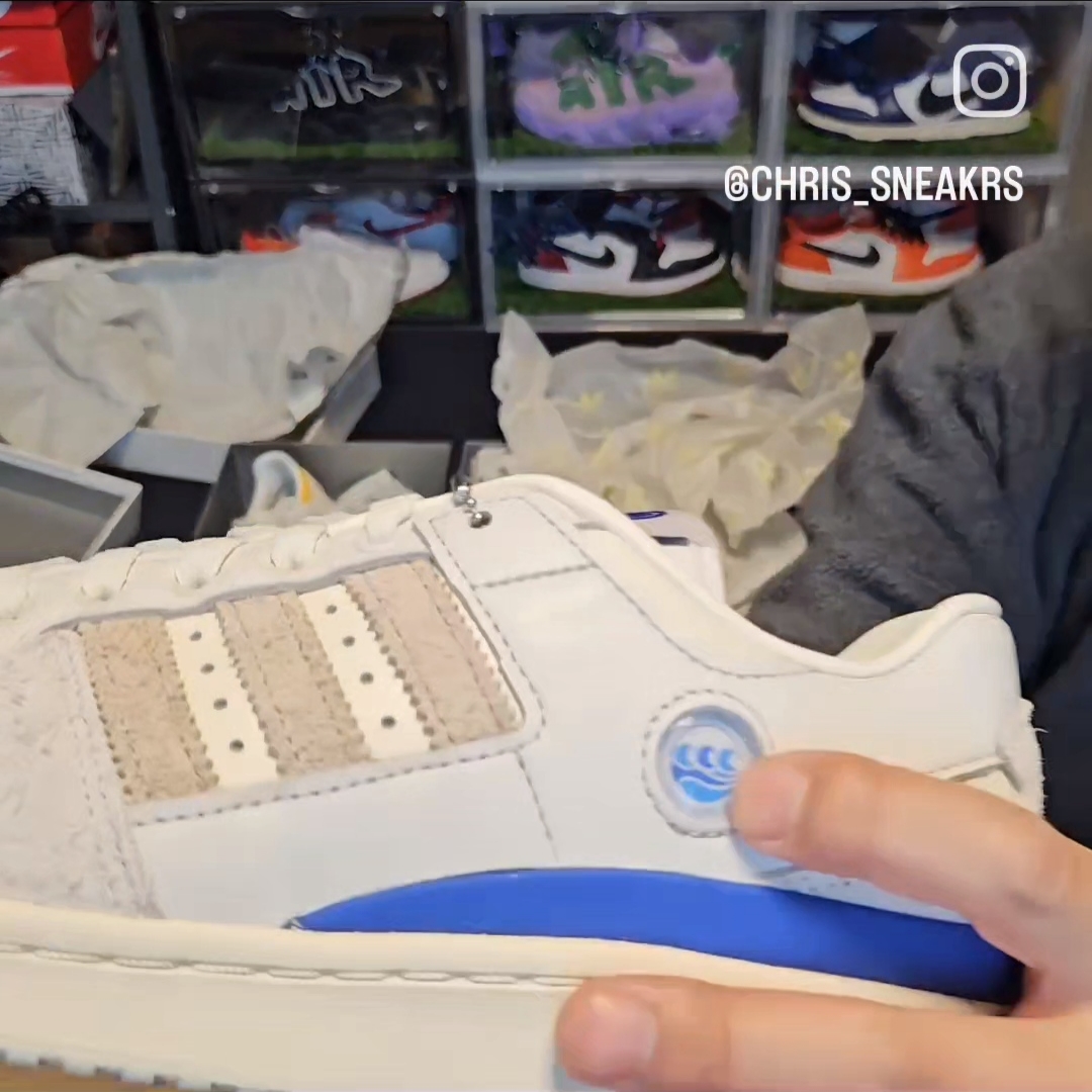 Adidas x Kasina Samba Consortium Cup Off White Trace Khaki, Adidas x Kasina Forum 84 Low Consortium Cup Off White 착용 스타일 - 6